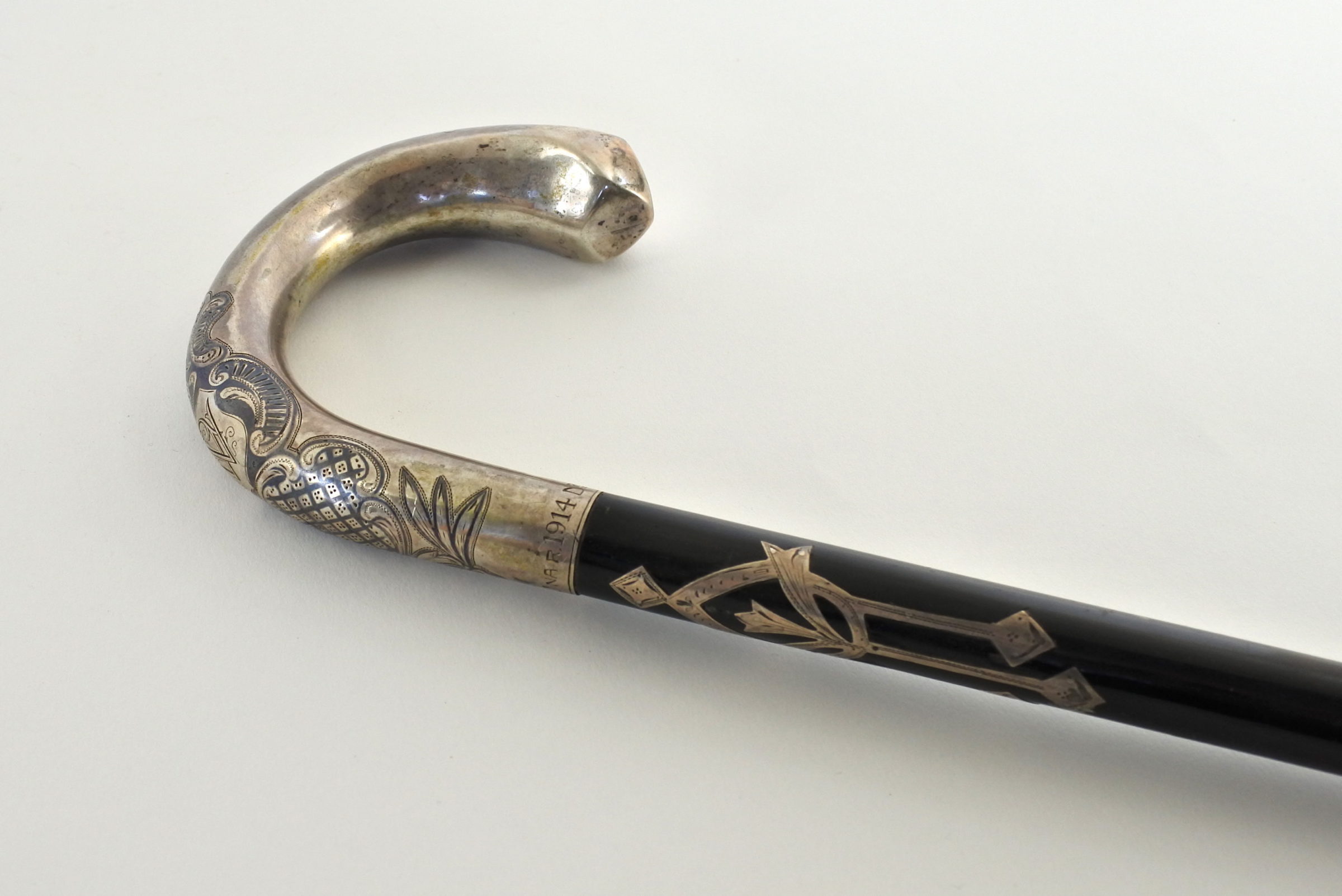 Elegante bastone con impugnatura in argento e niello - 2