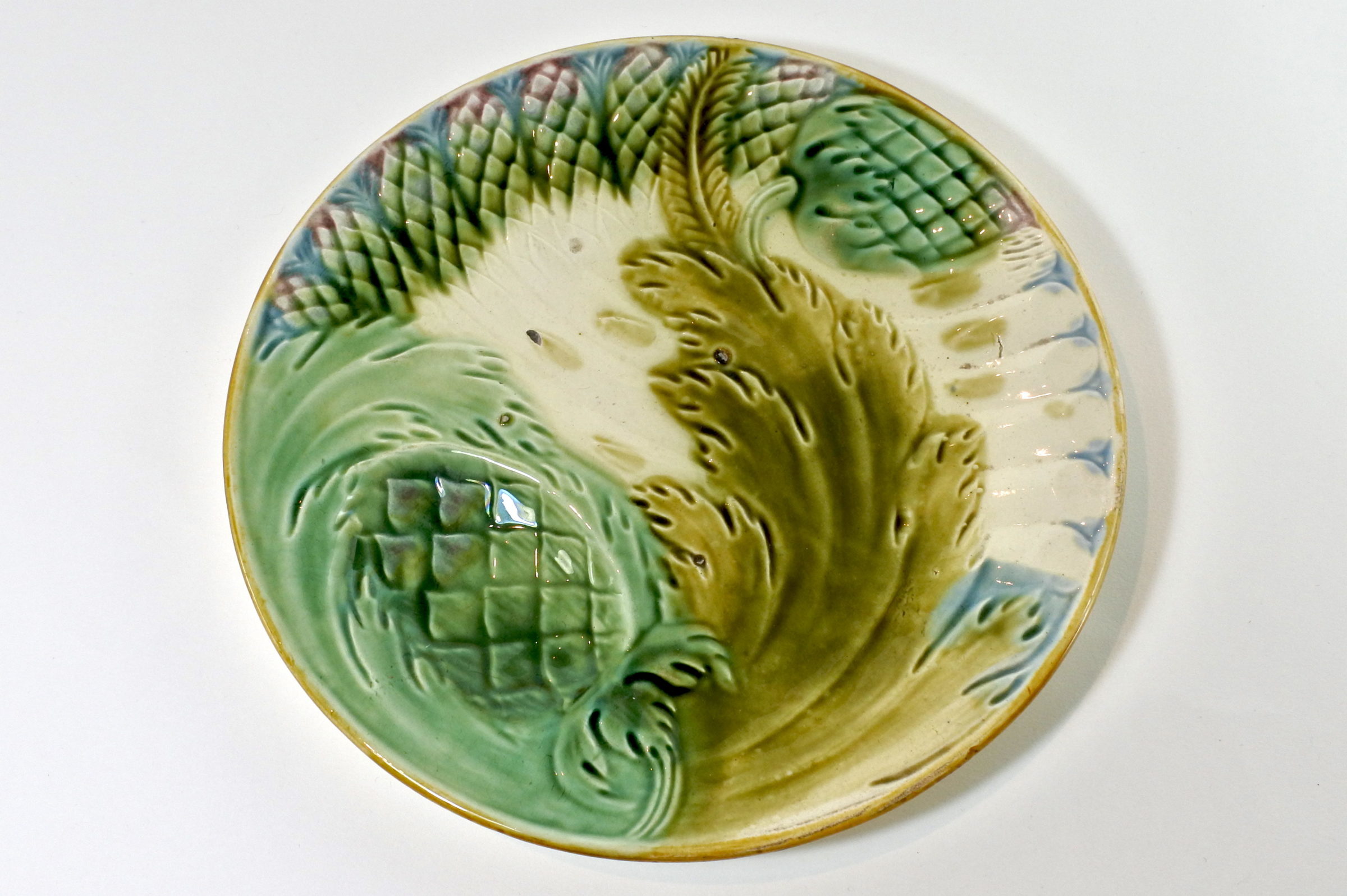 Piatto in ceramica barbotine per asparagi e carciofi - Saint Amand
