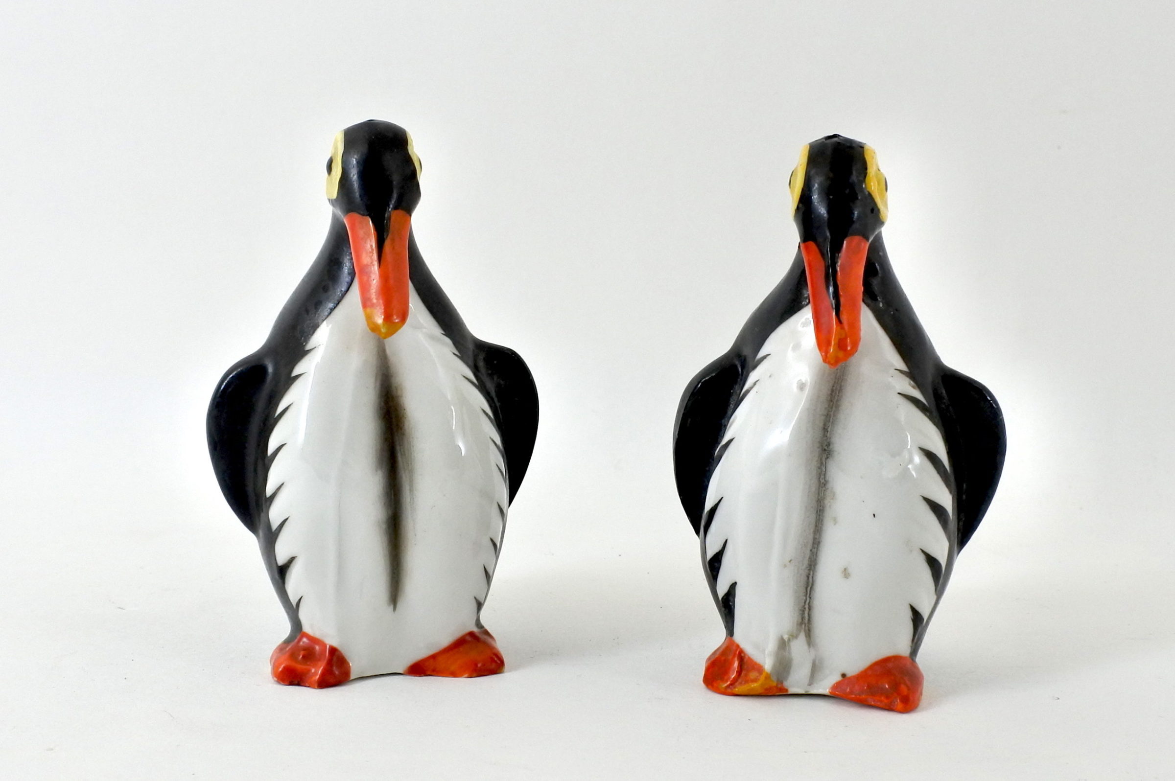 Coppia di salarini in ceramica a forma di pinguini
