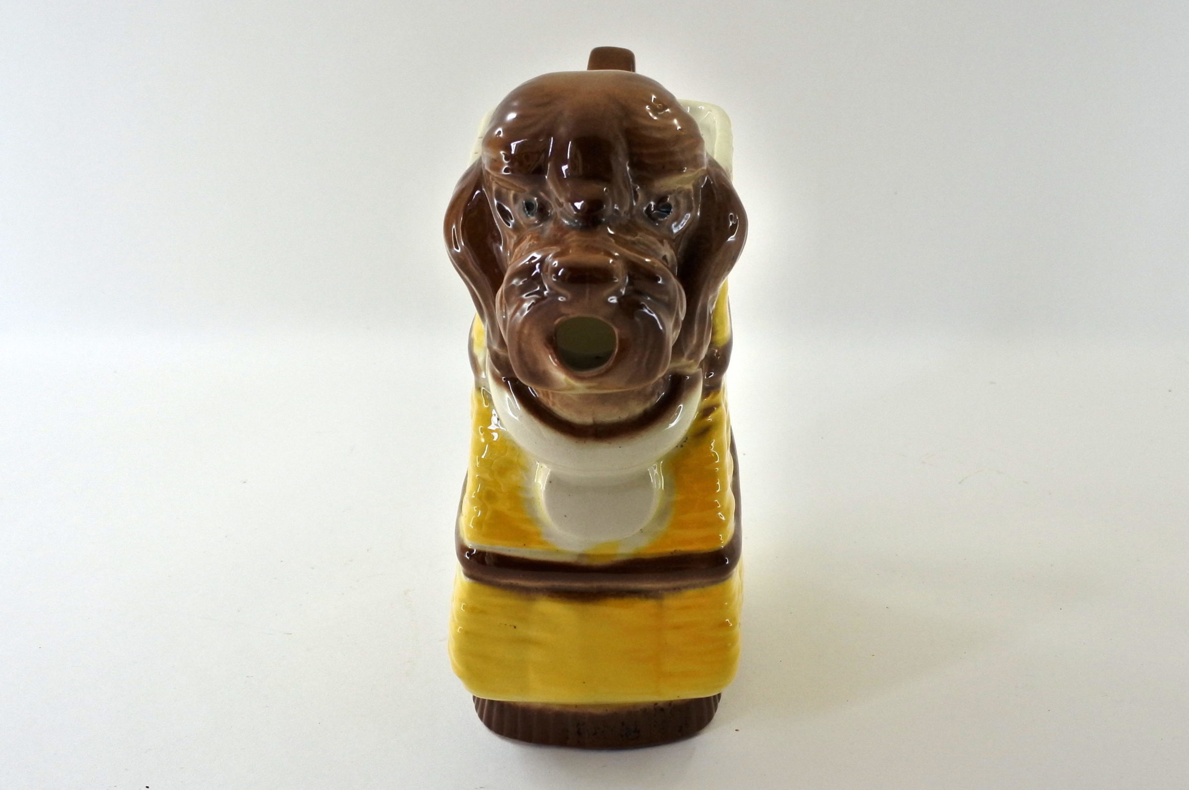 Brocca in ceramica barbotine a forma di cane che esce dal cestino - 5