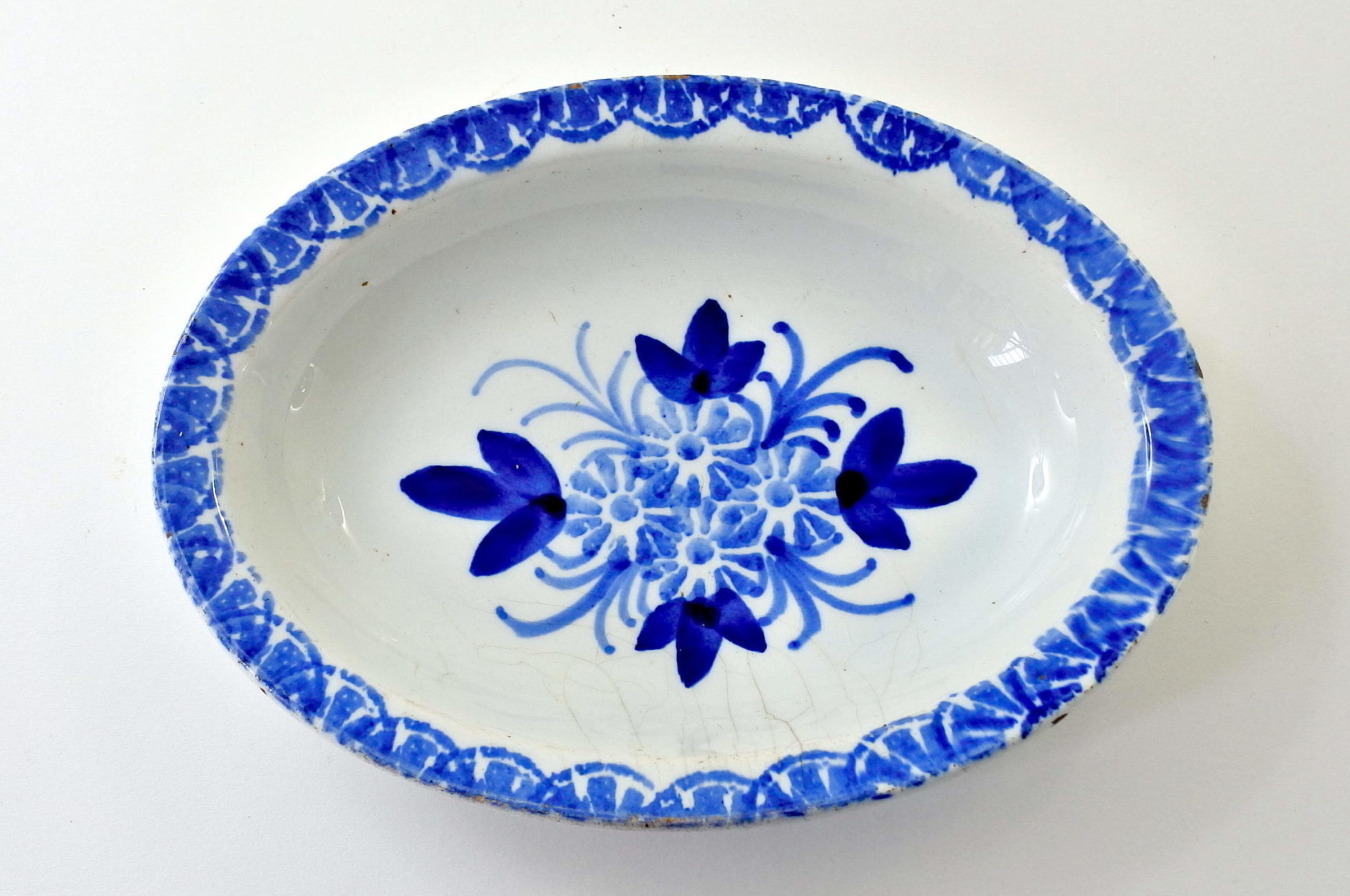 Piatto Mondovì ovale con fiori e cornice blu - Gabutti
