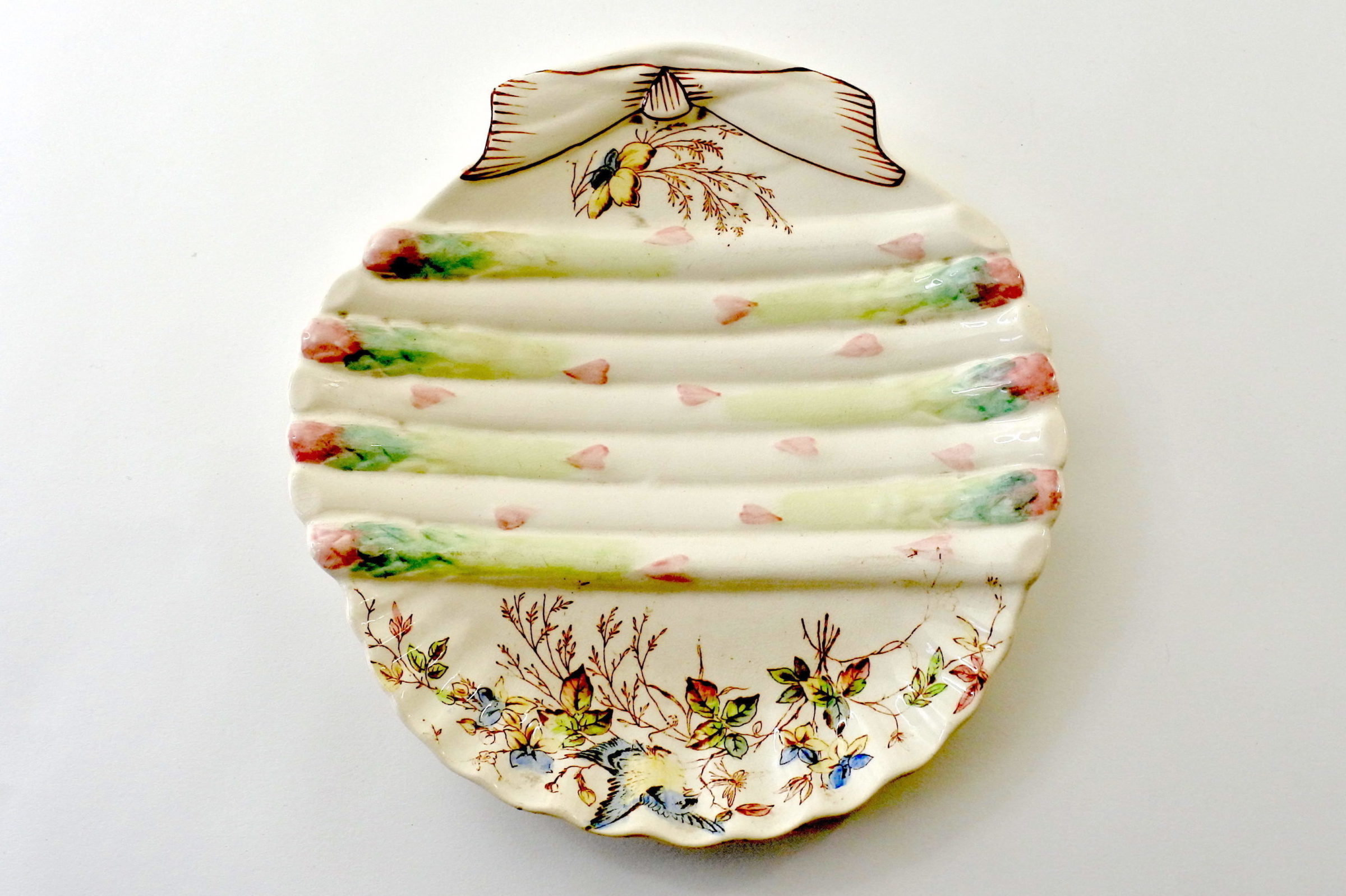 Piatto in ceramica barbotine per asparagi - William A. Adderley & Co
