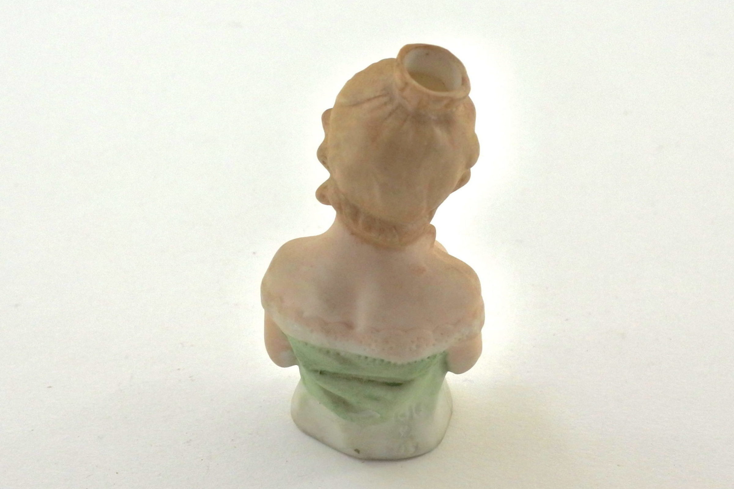 Statuina in biscuit con funzione di spargi profumo - 2