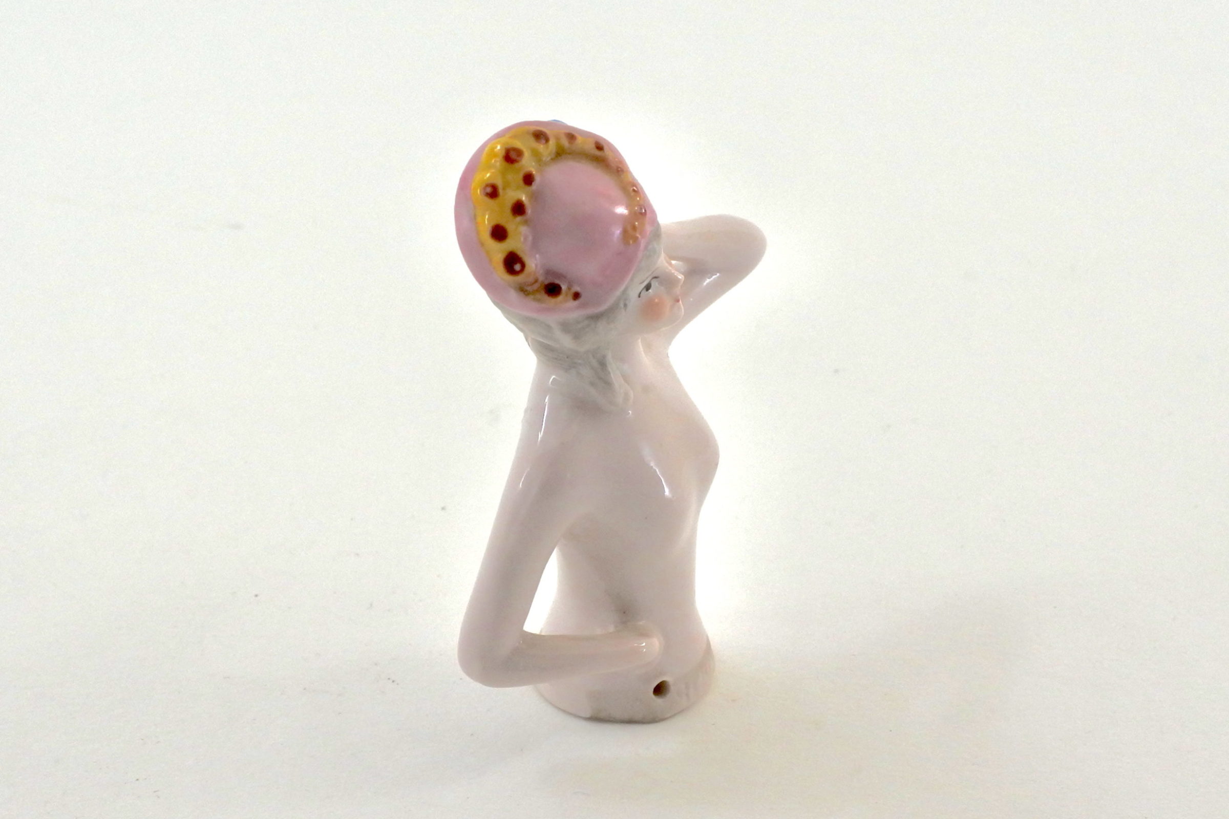 Statuina in ceramica - demi poupée con cappellino rosa - 2