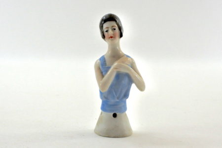 Statuina in ceramica rappresentante mezzo busto di donna - demi poupée