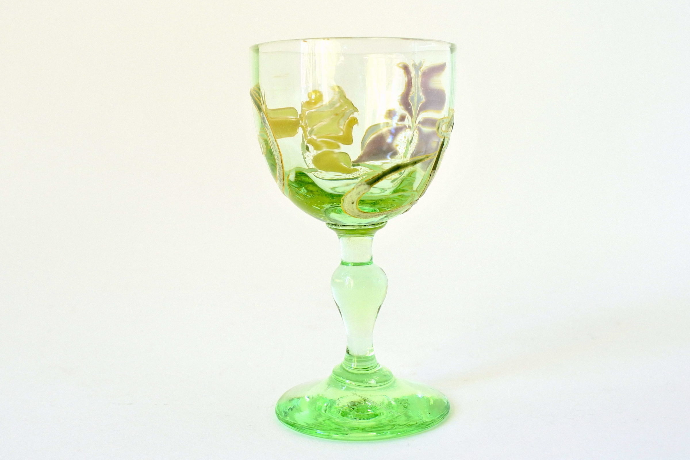 Bicchierino Legras in vetro verde soffiato con iris violetto smaltato - 3