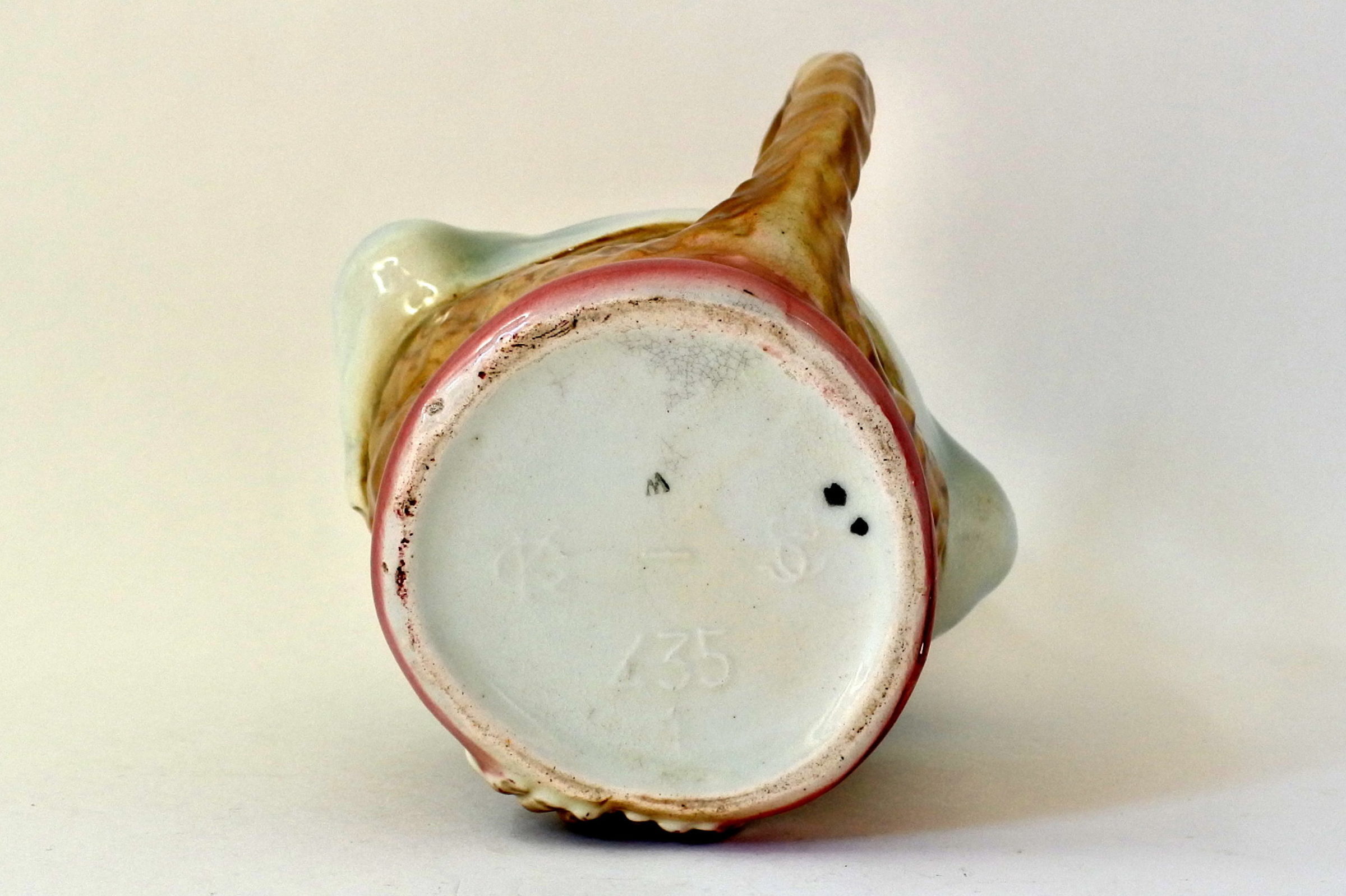 Brocca in ceramica barbotine con forma di scimmia - Saint Clément n° 435 - 6