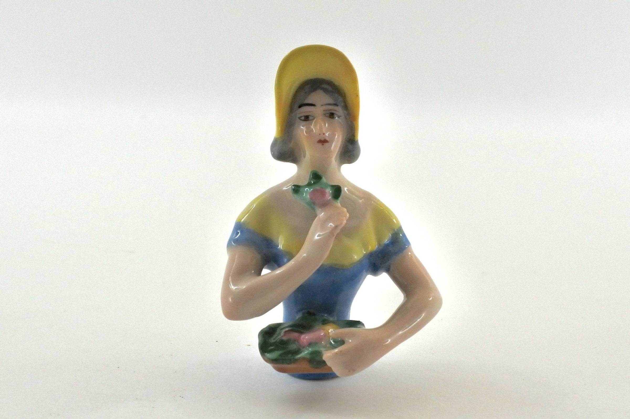 Statuina in ceramica rappresentante donna con cappello - demi poupée