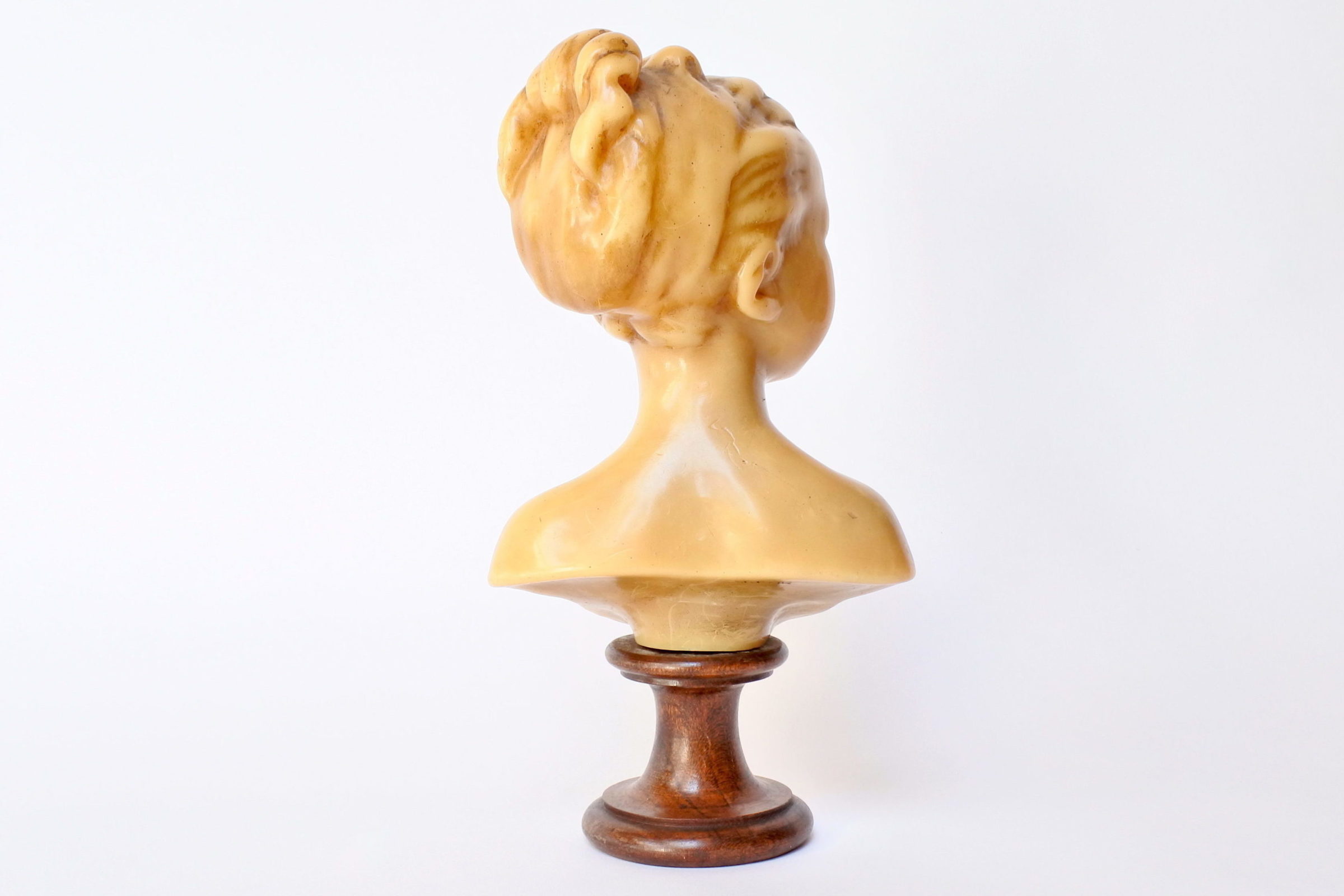 Busto di donna in cera - 3