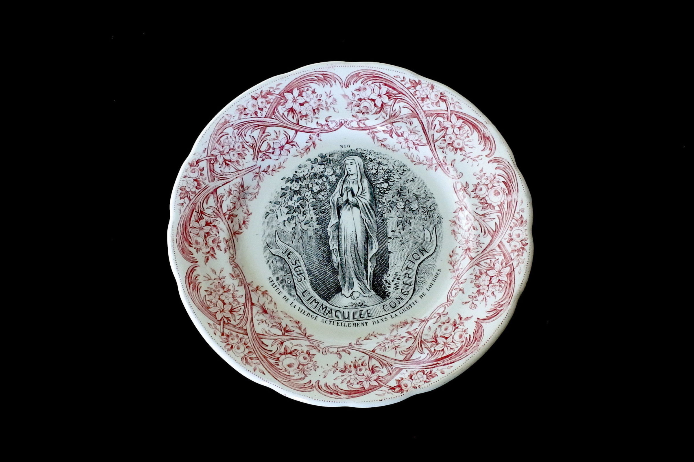 Serie completa di 12 piatti in ceramica dedicati alla vita di Bernadette - 10
