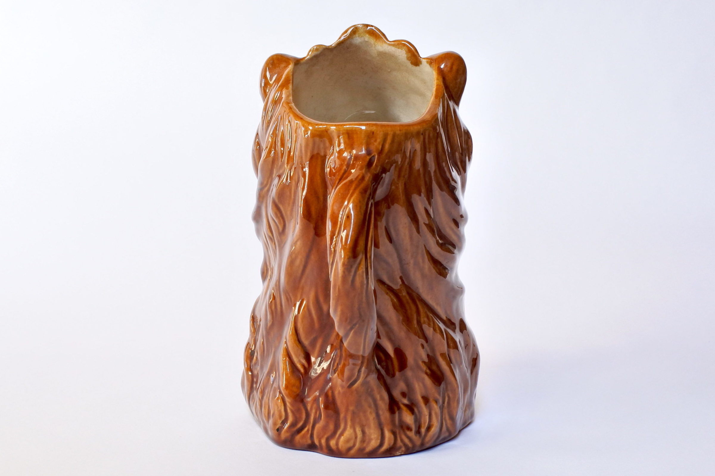Brocca in ceramica barbotine a forma di leone con lucertola - 3