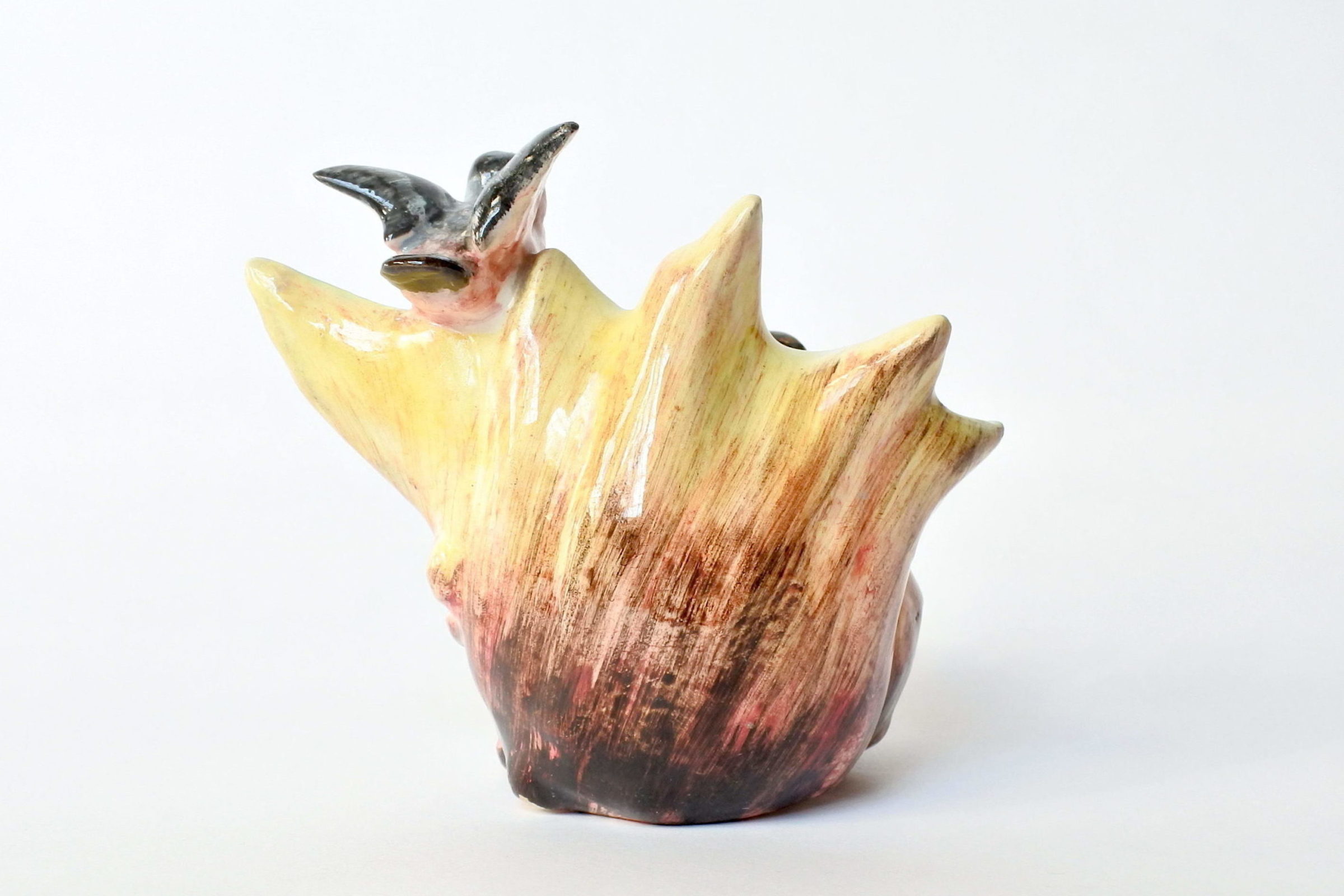 Jardinière Massier in ceramica barbotine a forma di conchiglia con uccellini - 3