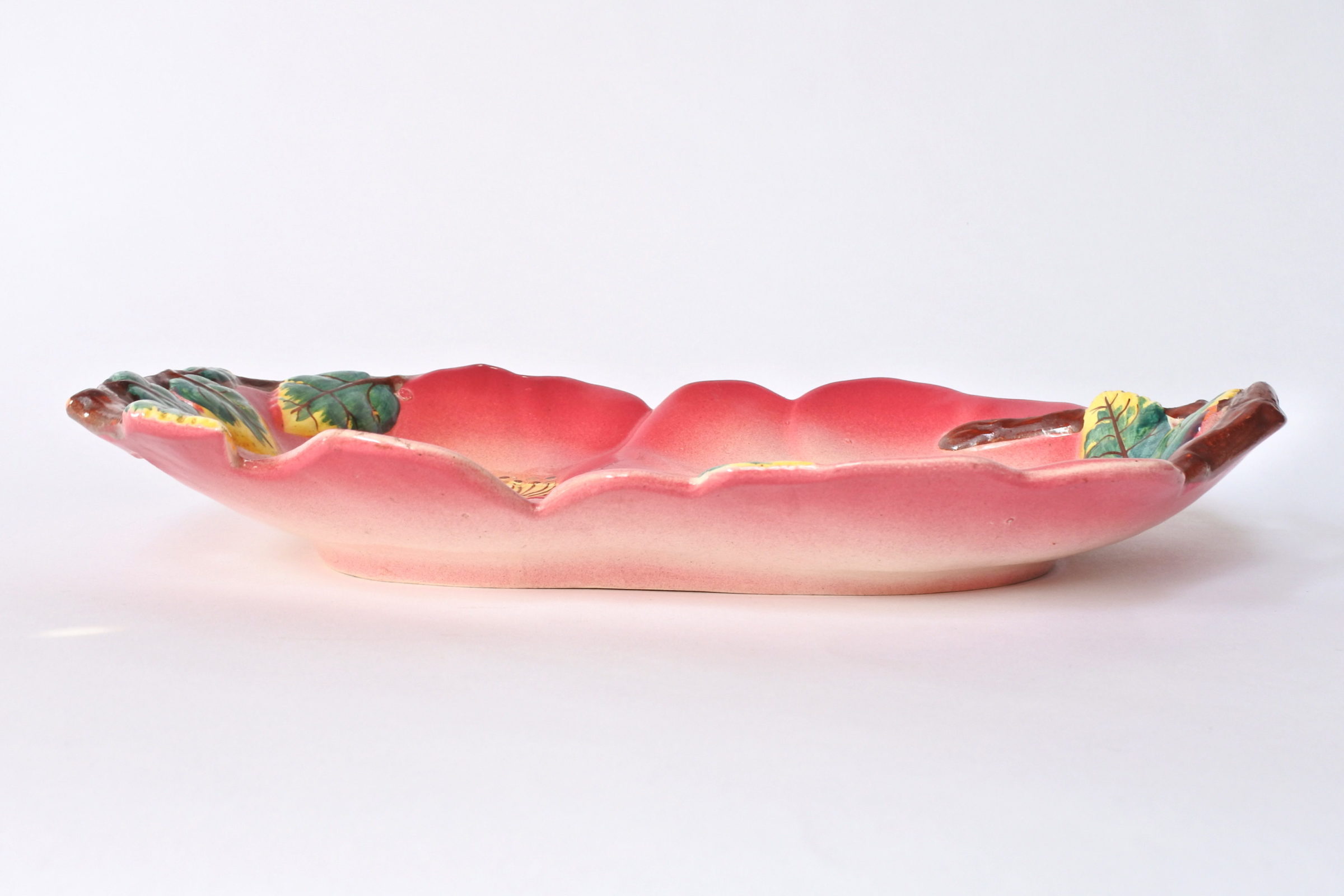 Piatto di servizio in ceramica barbotine a forma di rose canine - Massier - 2