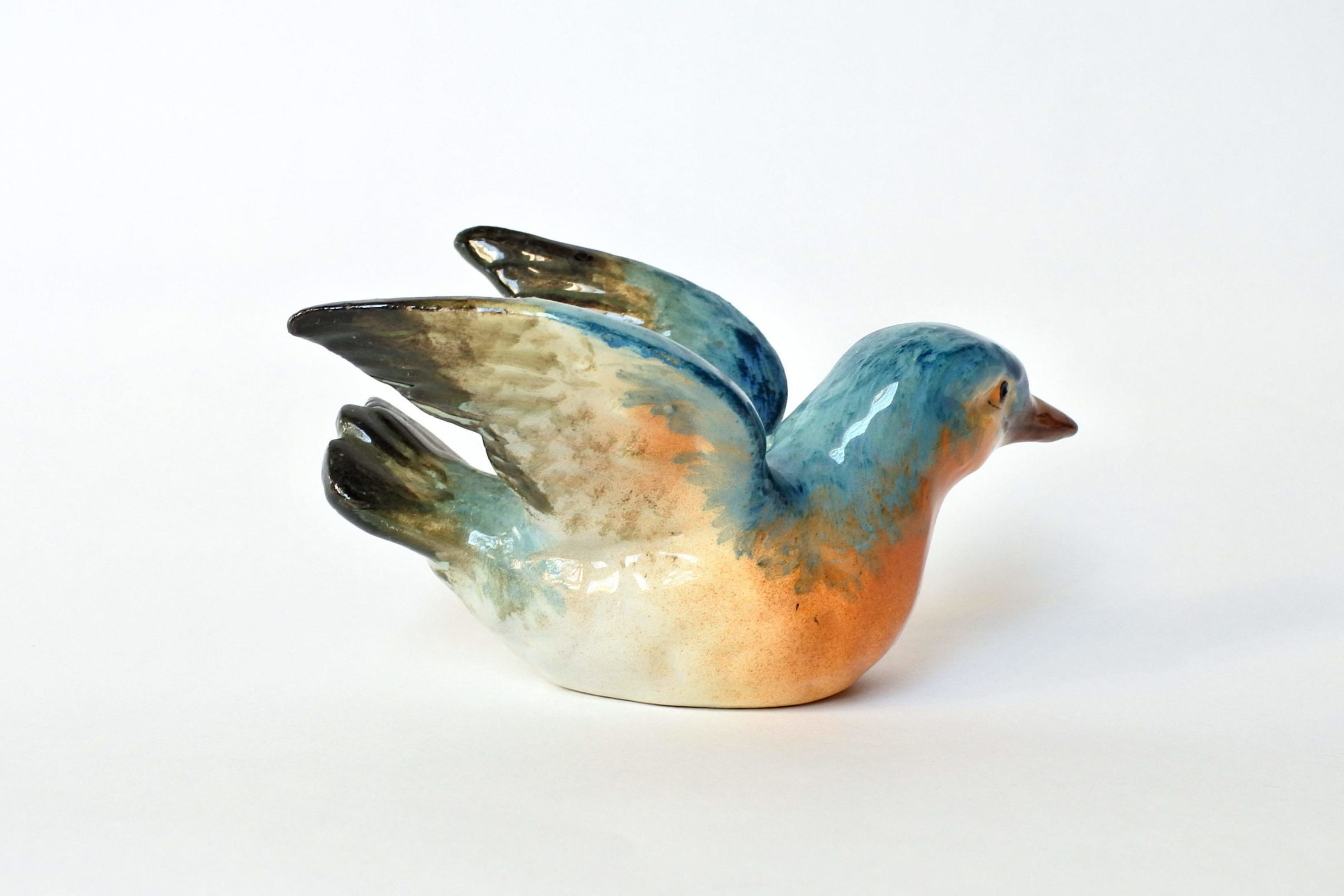 Piccola jardinière in ceramica barbotine a forma di uccellino policromo - Massier - 4