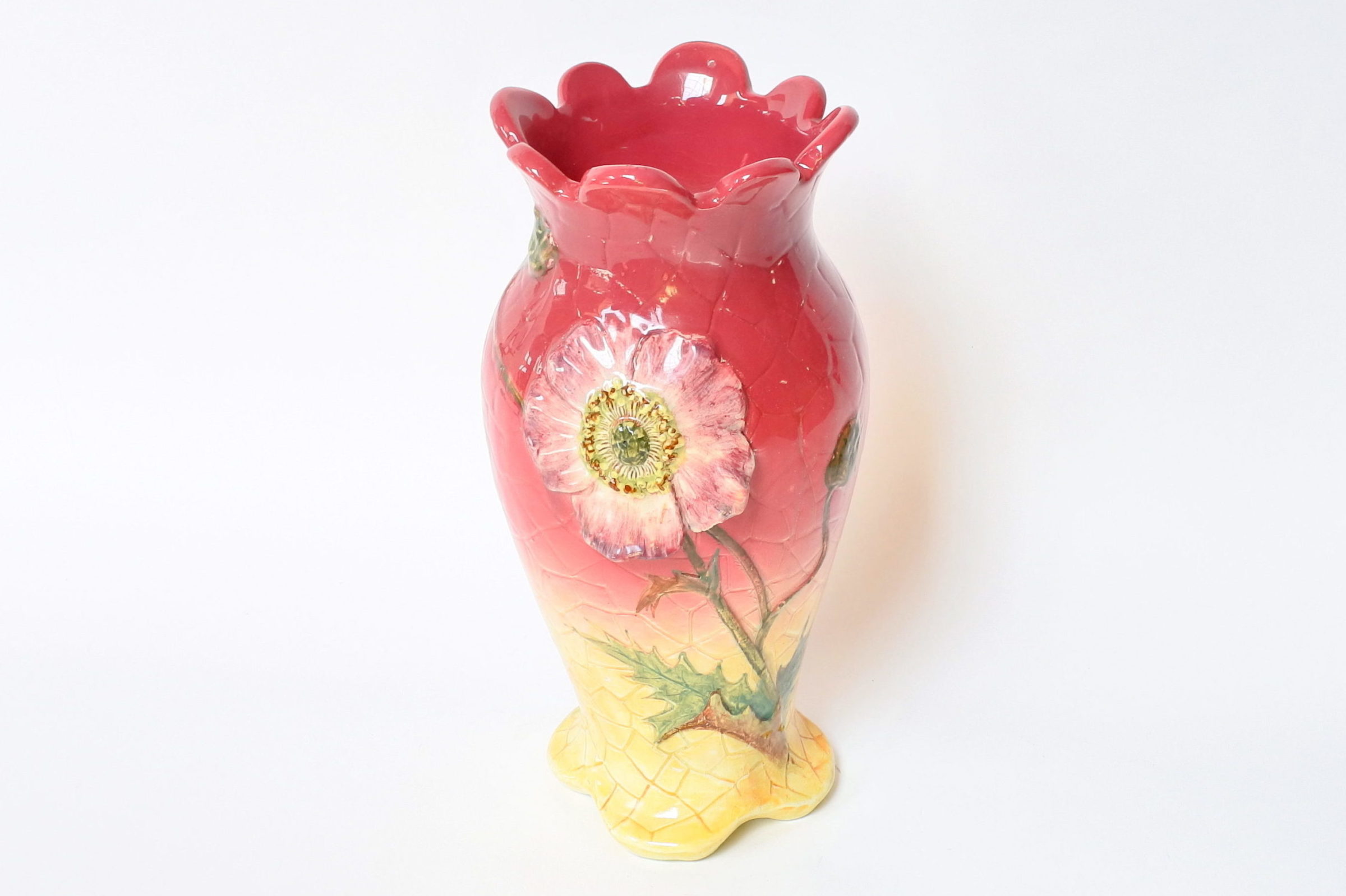 Vaso Massier in ceramica barbotine decorato con anemone e boccioli