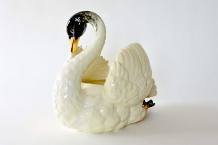 Grande jardinière a forma di cigno in ceramica barbotine - Massier