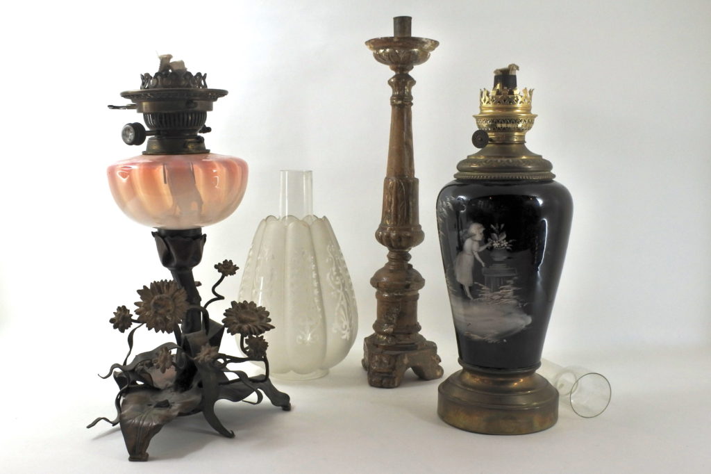 Illuminazione di antiquariato - Lampadari lampade e design