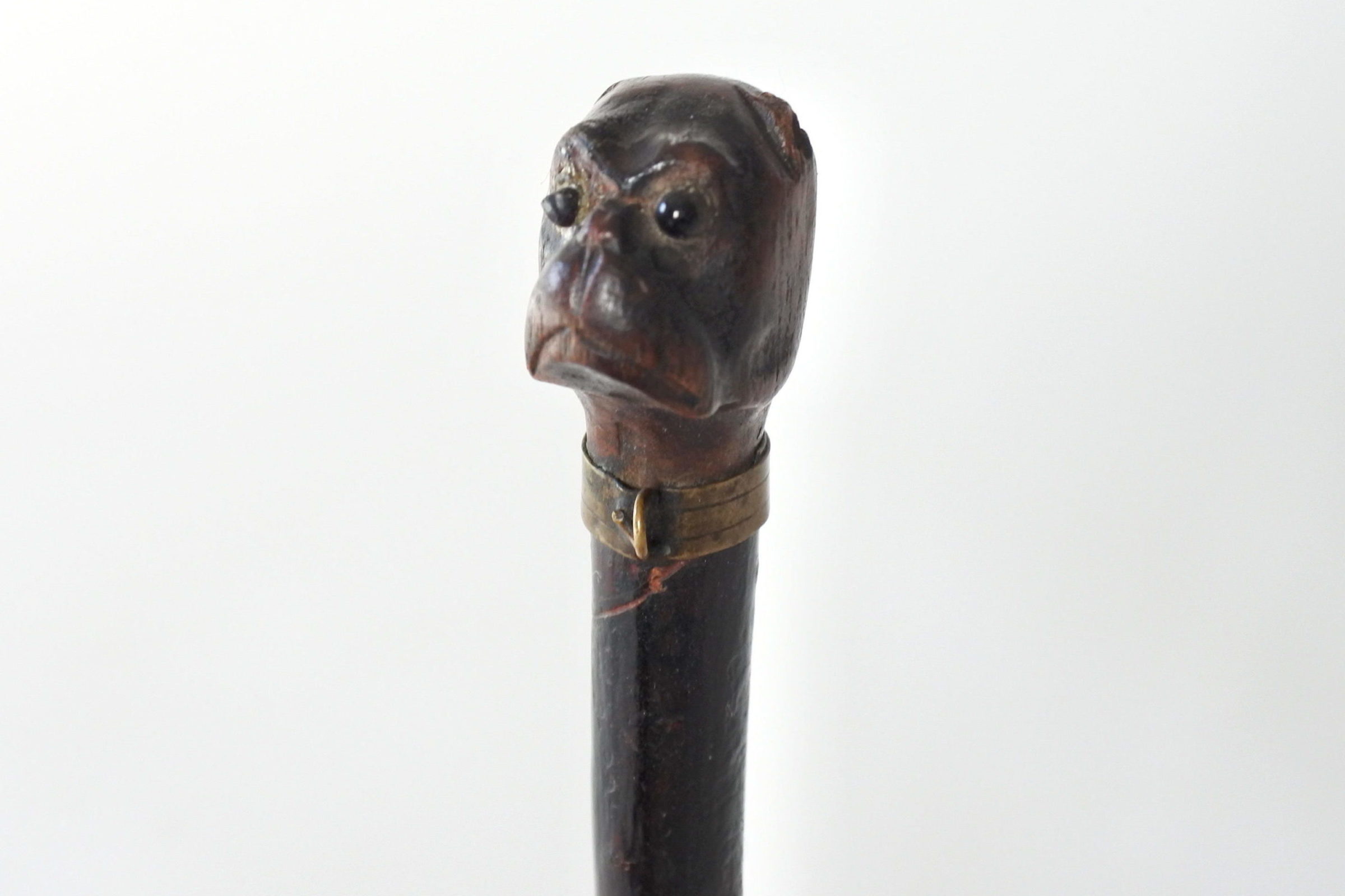 Asticciola portapennino in legno scolpito con testa di bulldog - 3