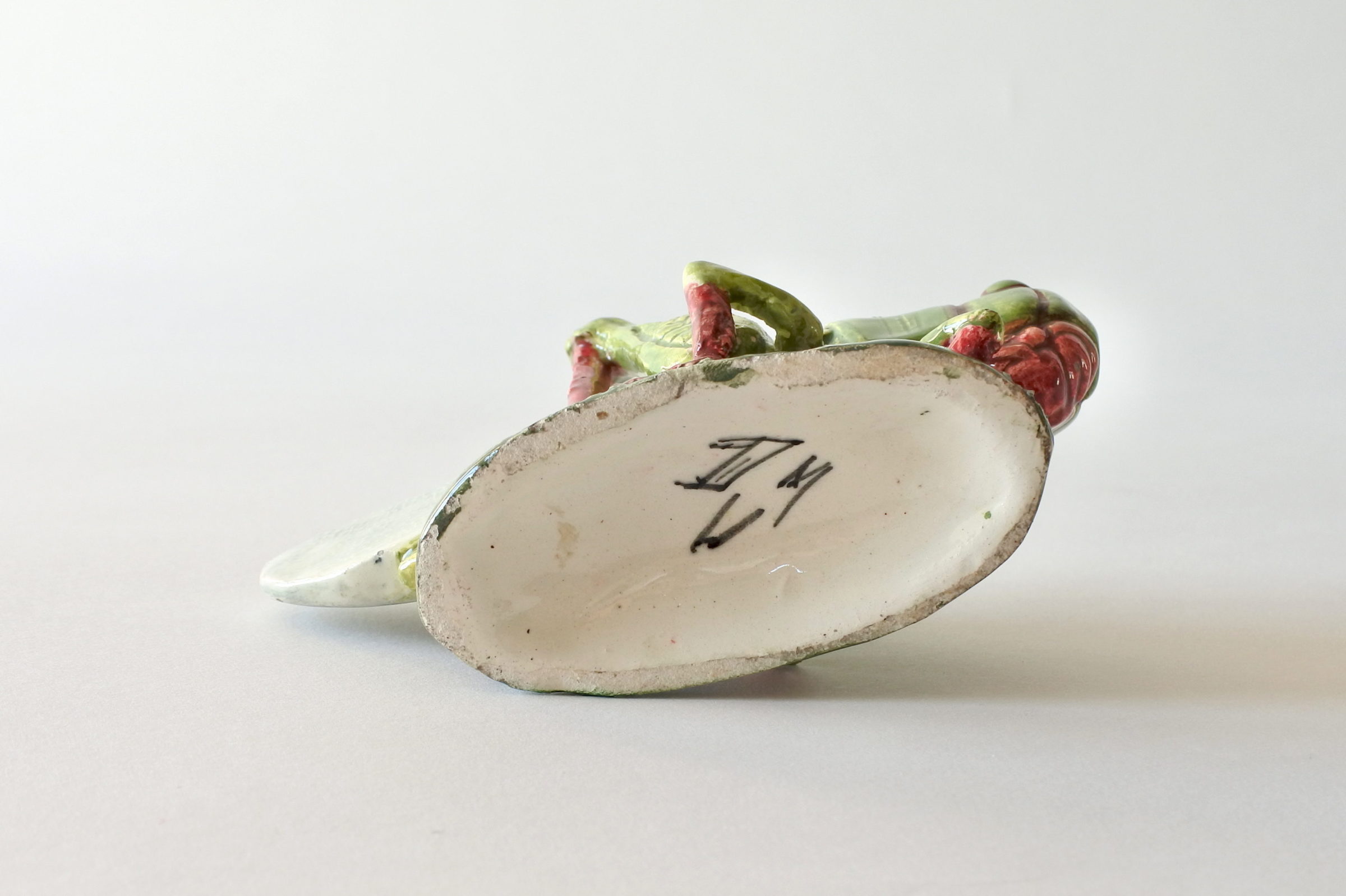 Jardinière Massier in ceramica barbotine a forma di cavalletta - Delphin Massier - 7