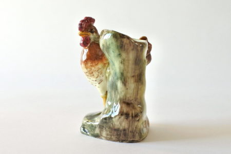 Jardinière di Delphin Massier in ceramica barbotine a forma di gallina