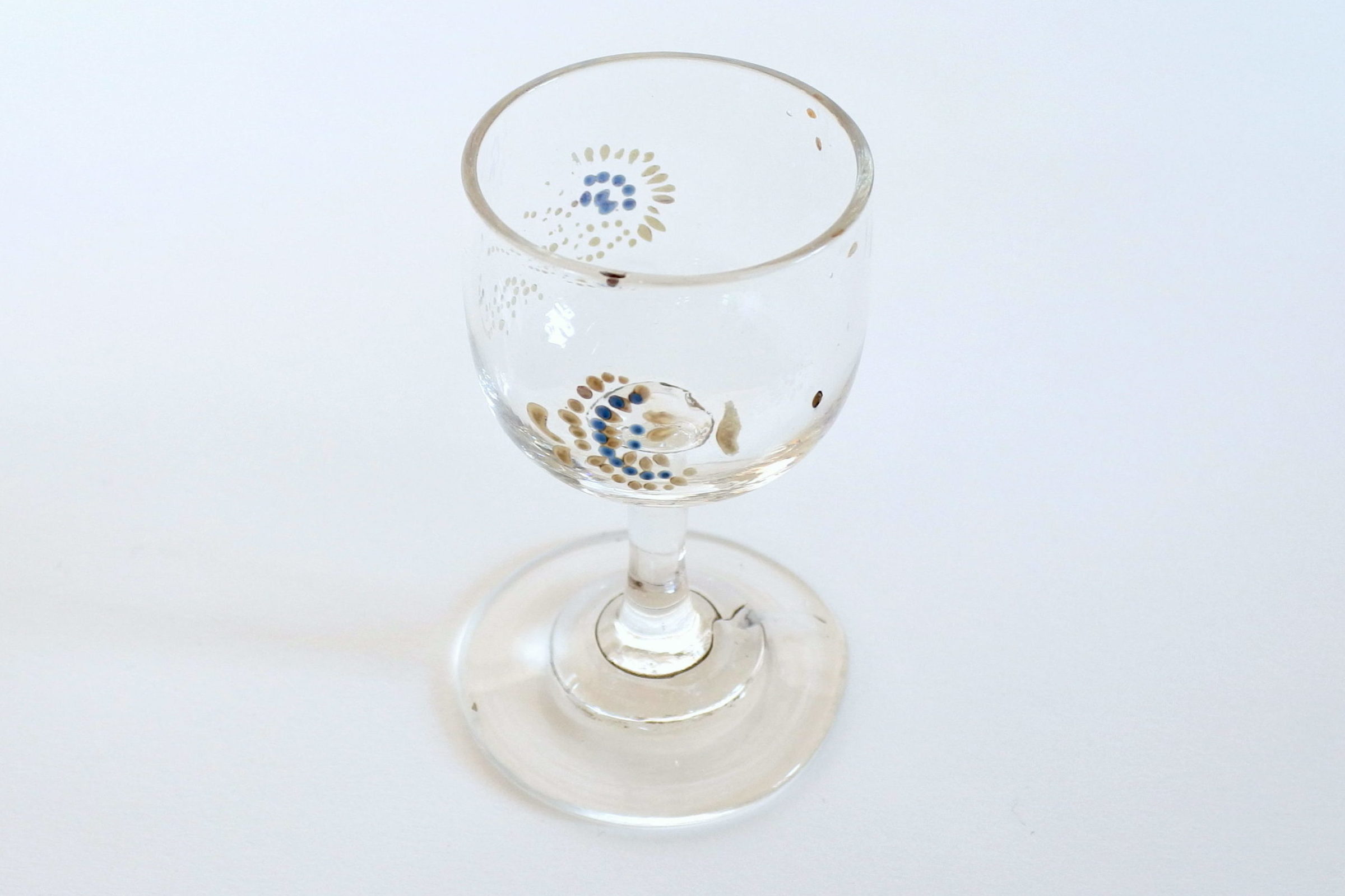 Bicchierino da liquore a calice e coppa tonda in vetro soffiato - 2