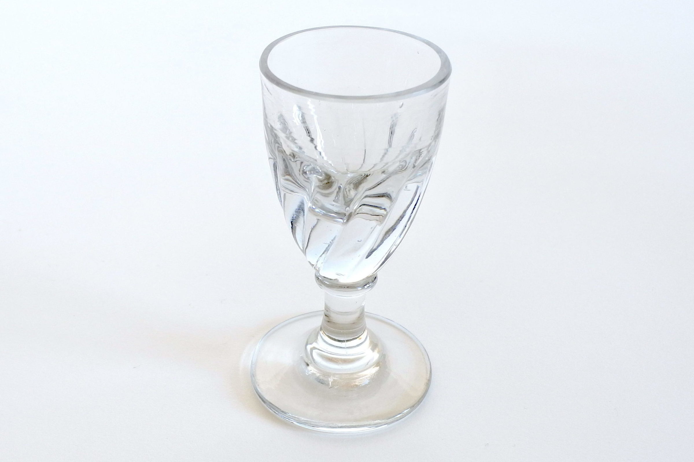 Bicchierino da liquore a calice in vetro soffiato spesso e trasparente - 2