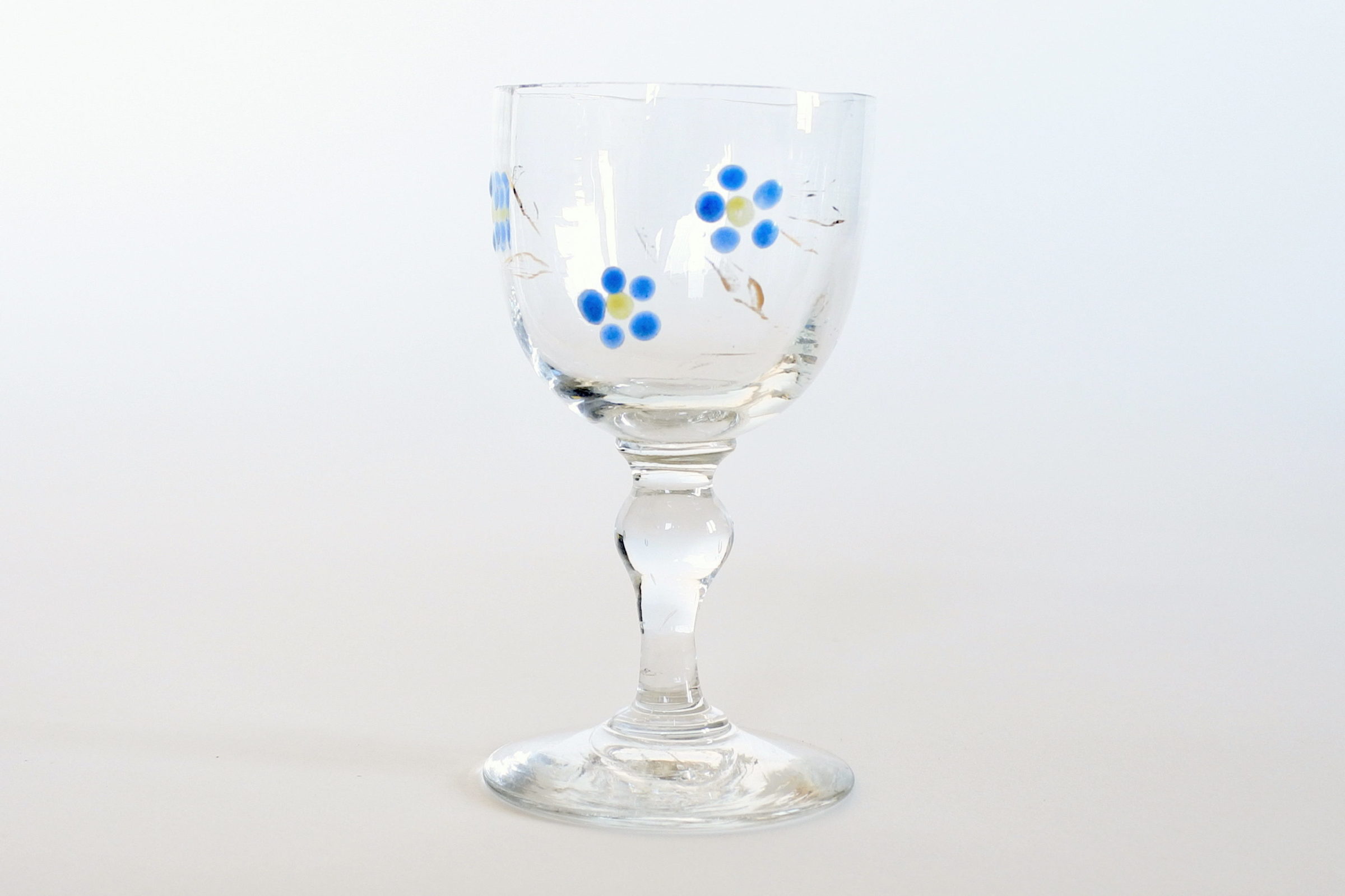 Bicchierino da liquore a calice in vetro soffiato trasparente con fiori