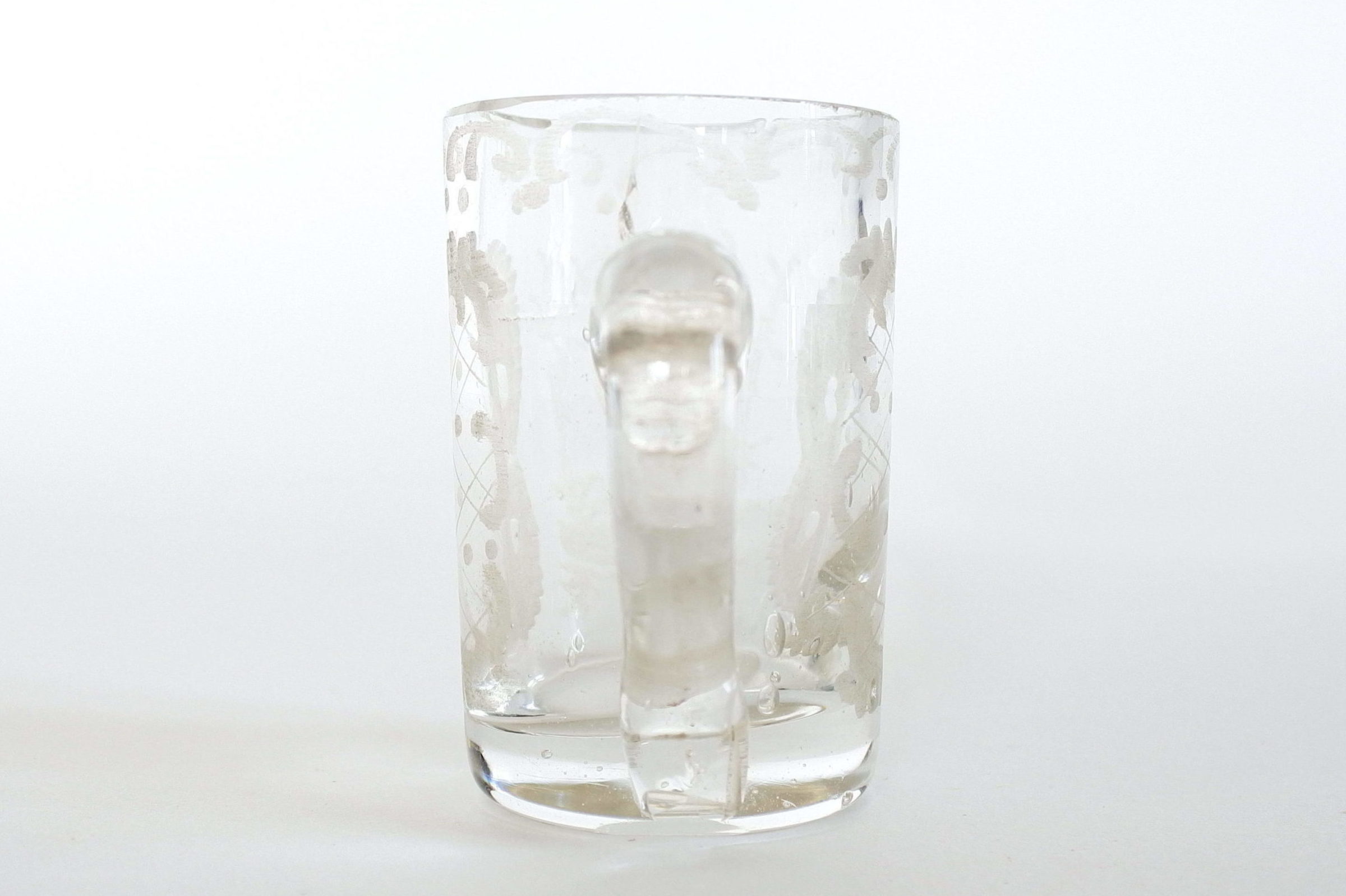 Bicchierino da liquore in vetro soffiato trasparente con uccello molato - 2