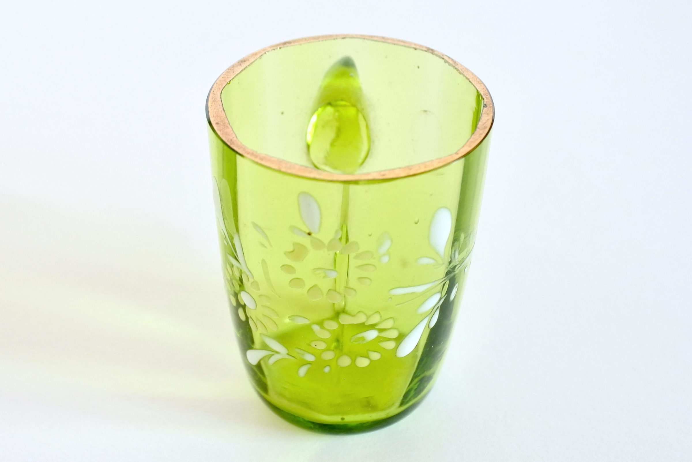 Bicchierino da liquore in vetro soffiato verde con manico - 4
