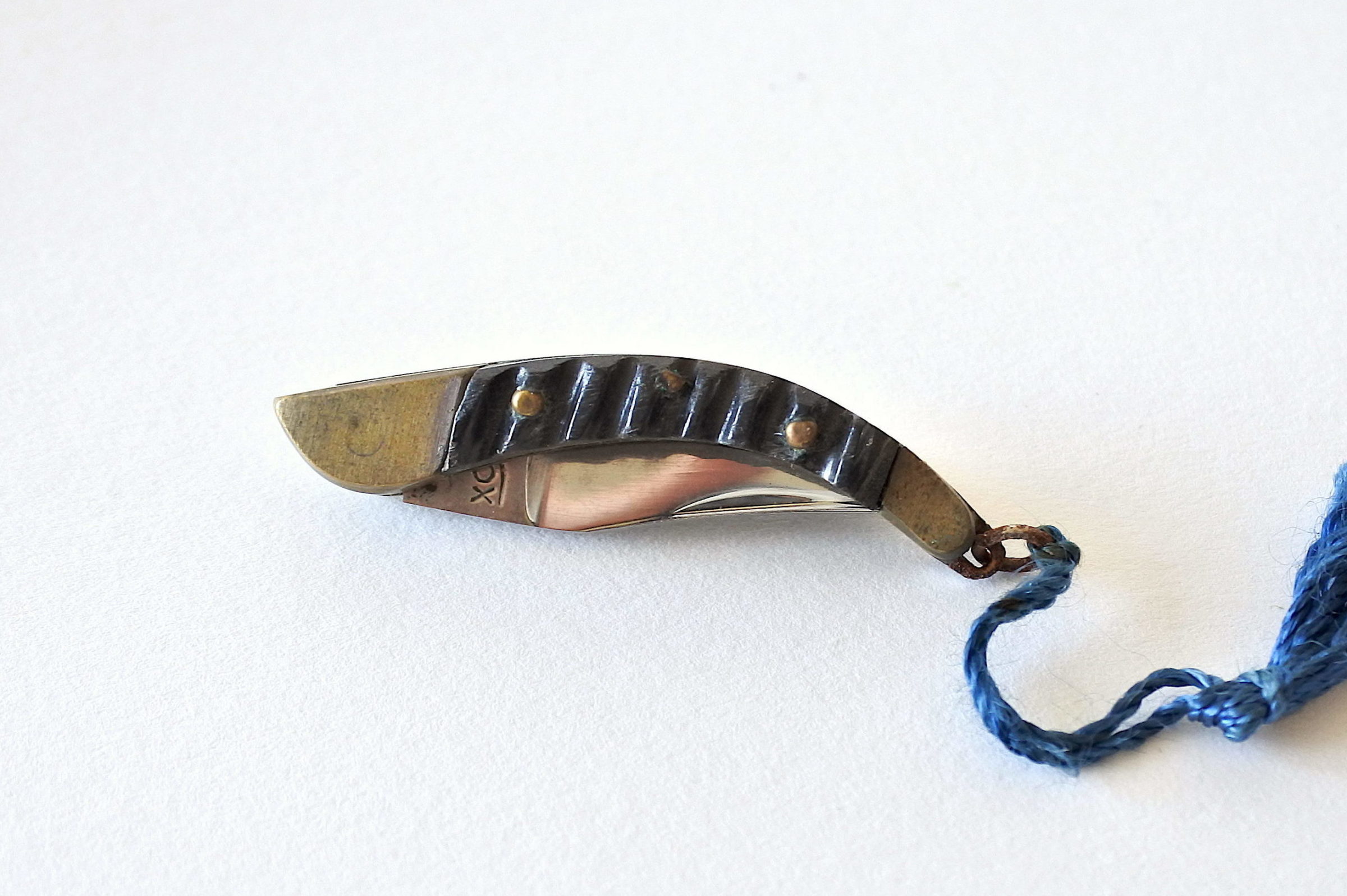Piccolo coltellino a serramanico con lama in acciaio inox - Navaja