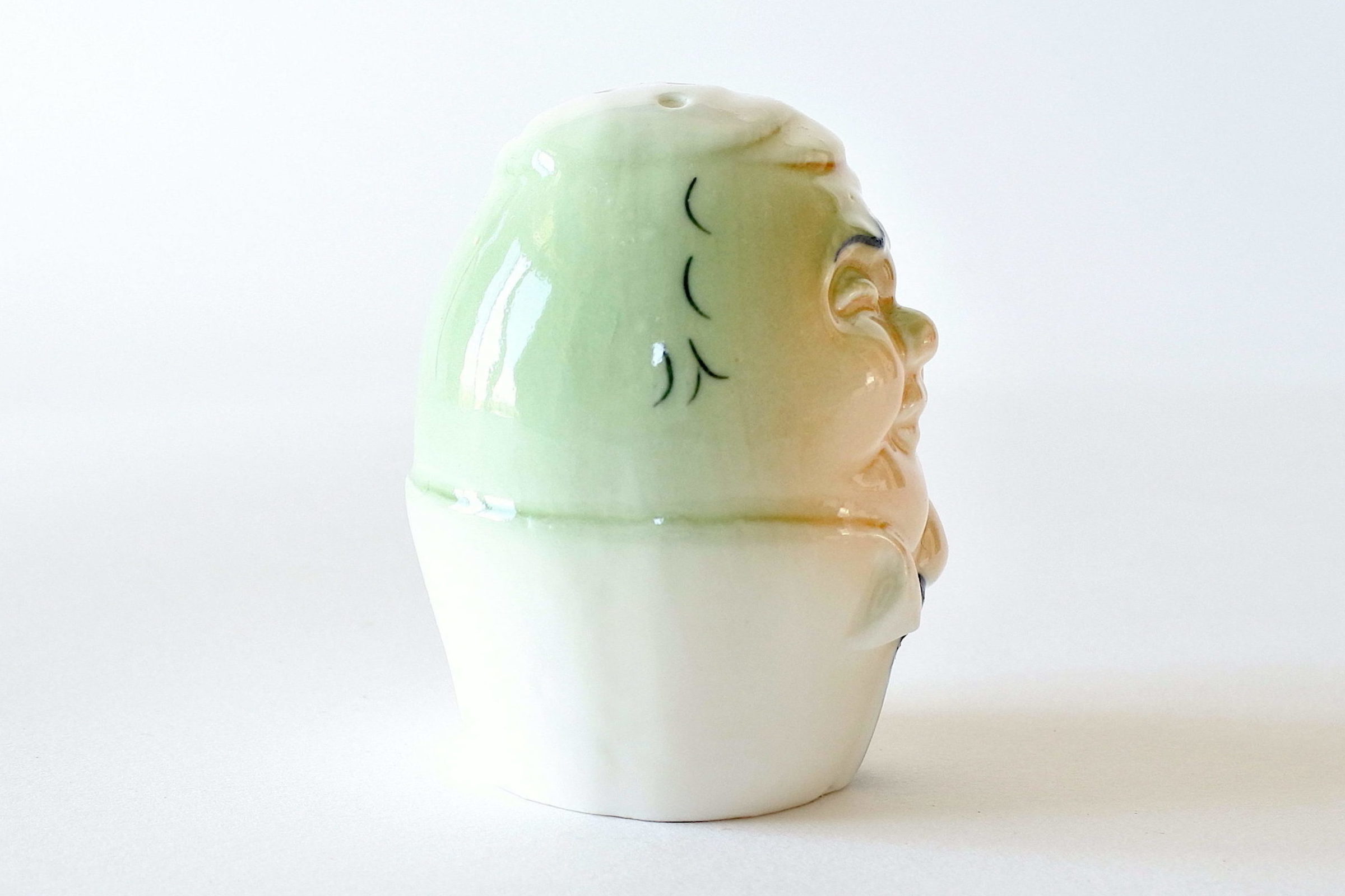 Saliera in ceramica a forma di uovo con volto di uomo - 4