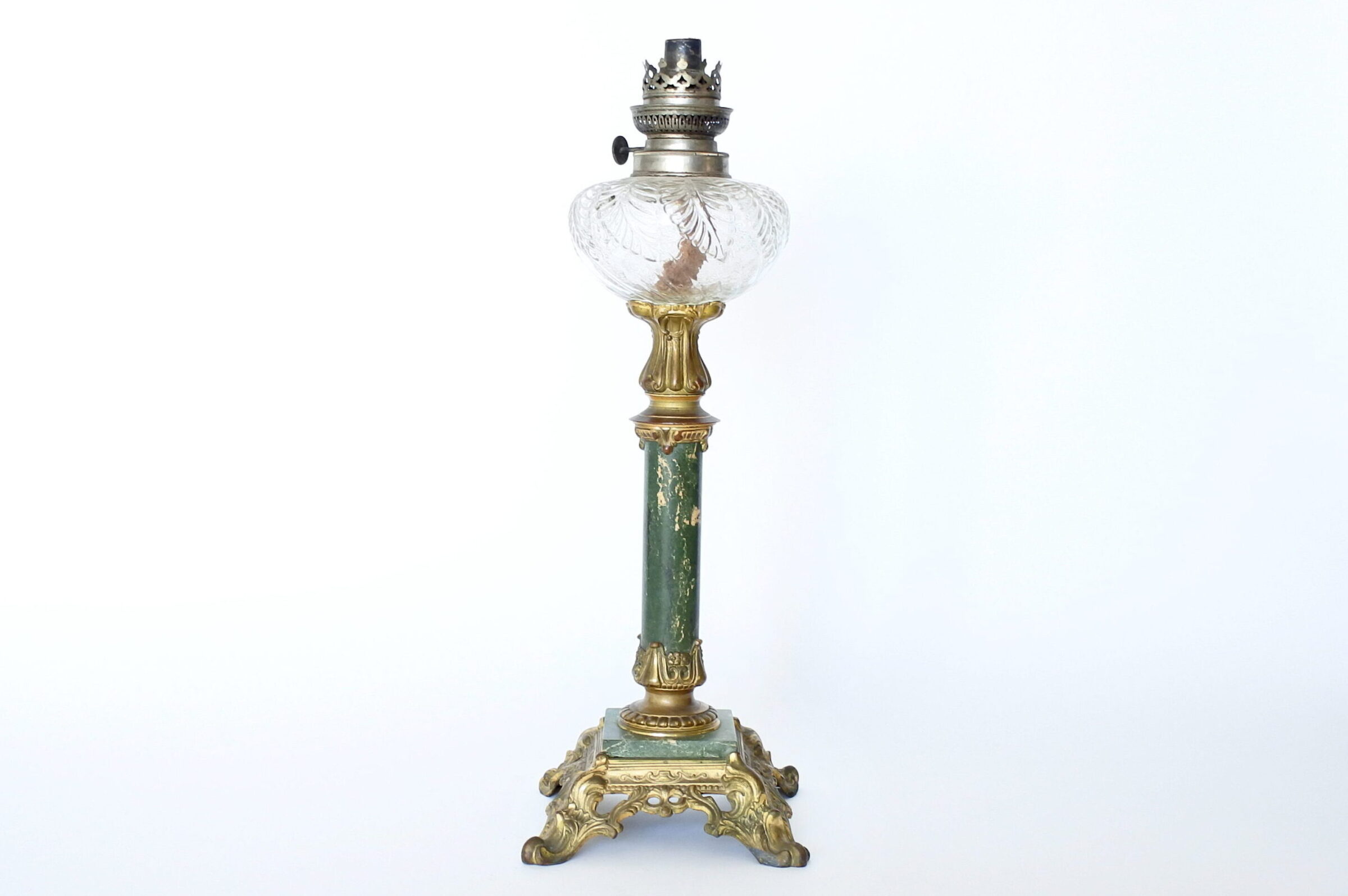 Lampada a petrolio in marmo verde e bronzo dorato con serbatoio in vetro molato - 4