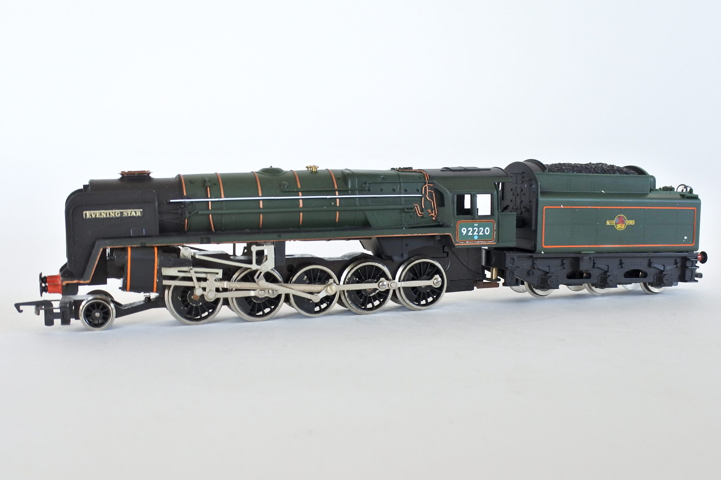 Locomotiva Hornby R.065 92220 Evening Star classe 9F scala 00