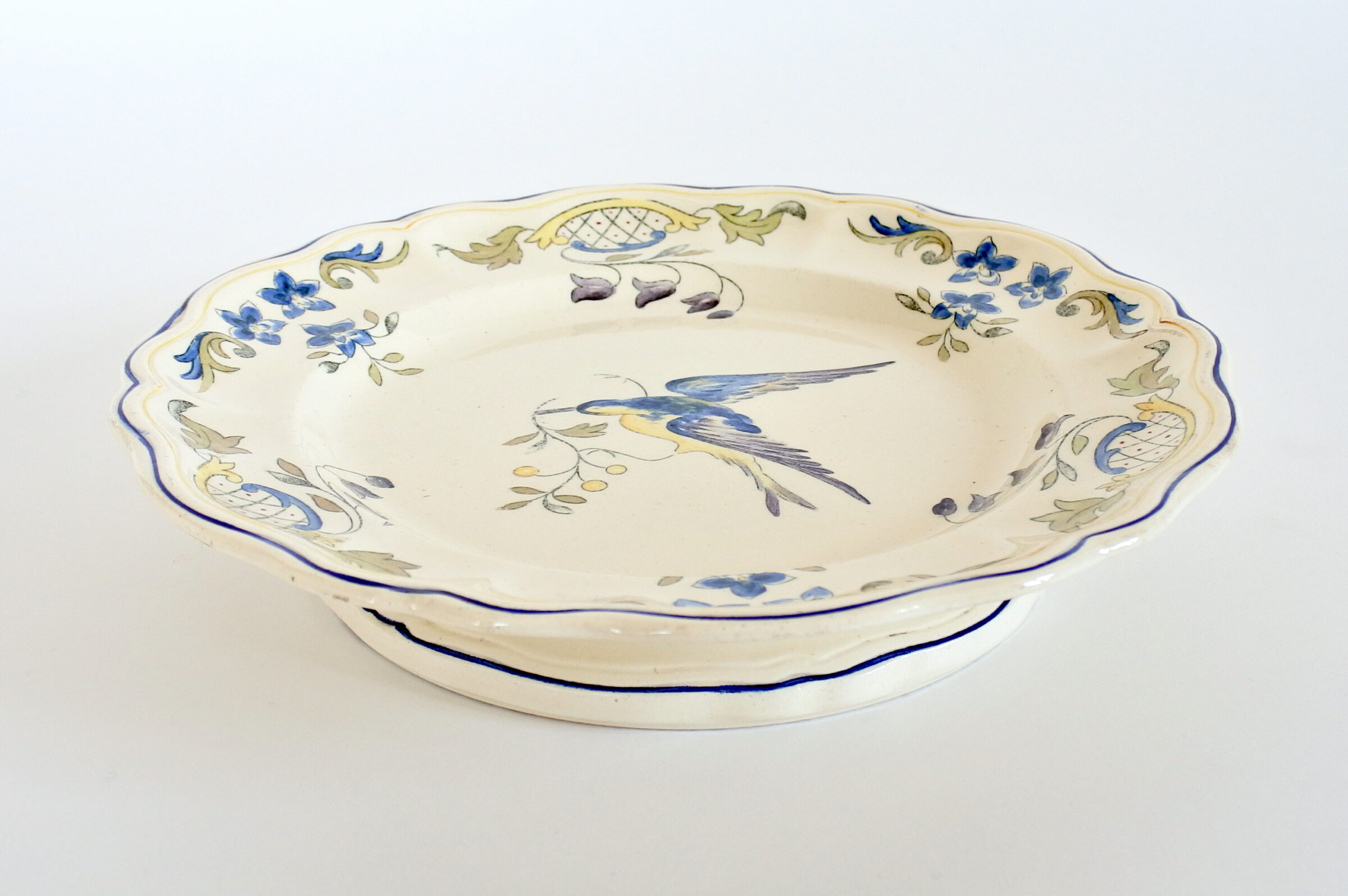 Alzatina in ceramica di Longchamp con uccellino e fiori