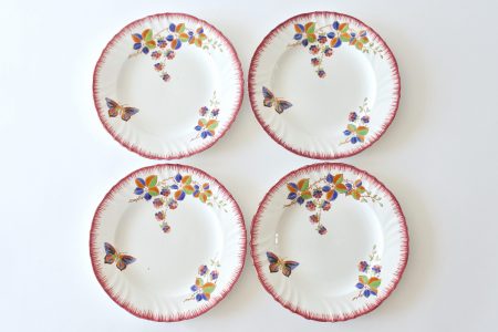 4 piatti da frutta in ceramica di Longwy con farfalla e frutti di rovo