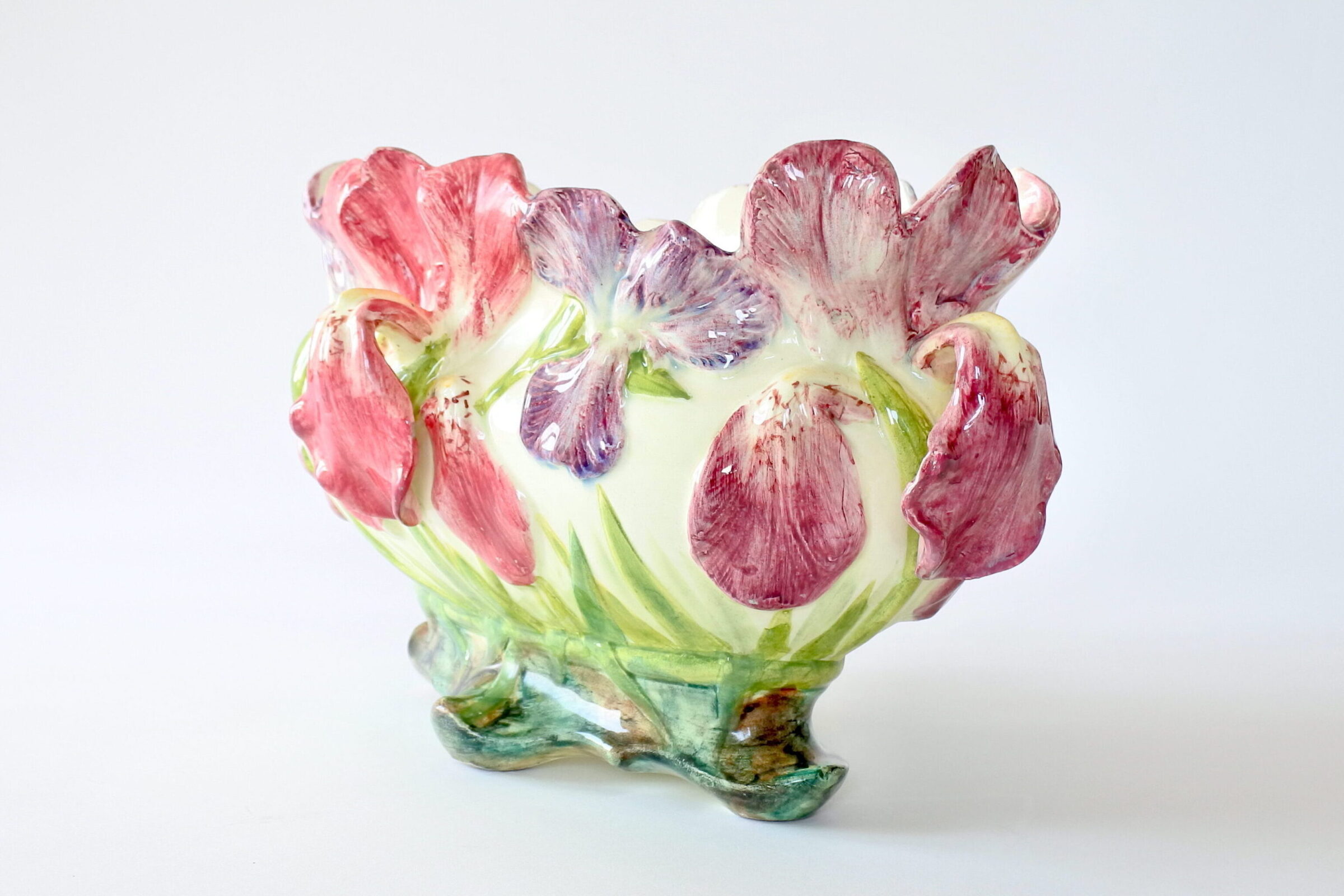 Jardinière di Delphin Massier in ceramica barbotine con iris policromi - 5