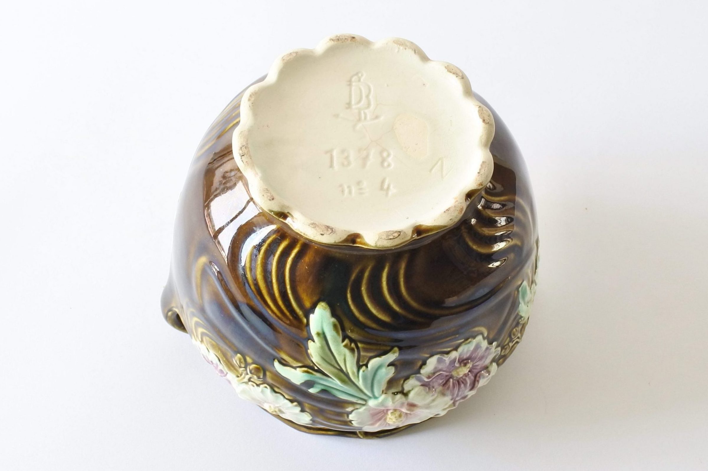 Cache pot Fives Lille in ceramica barbotine decorato con fiori e foglie - 6
