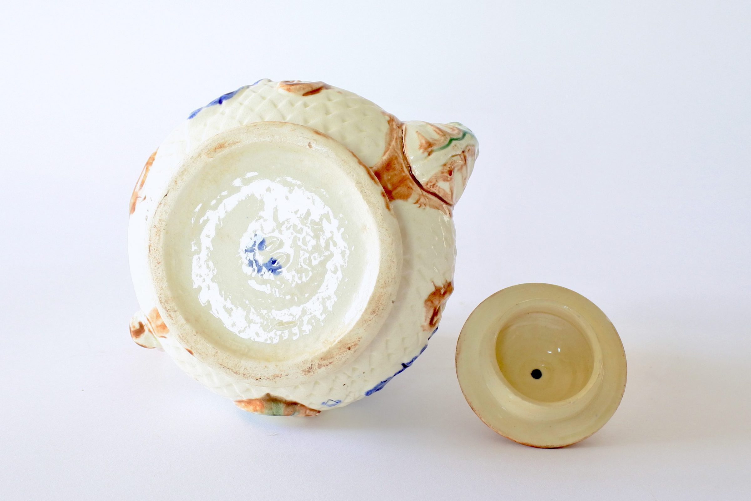 Caffettiera in ceramica barbotine di Wasmuel con decoro di fiori blu - 7
