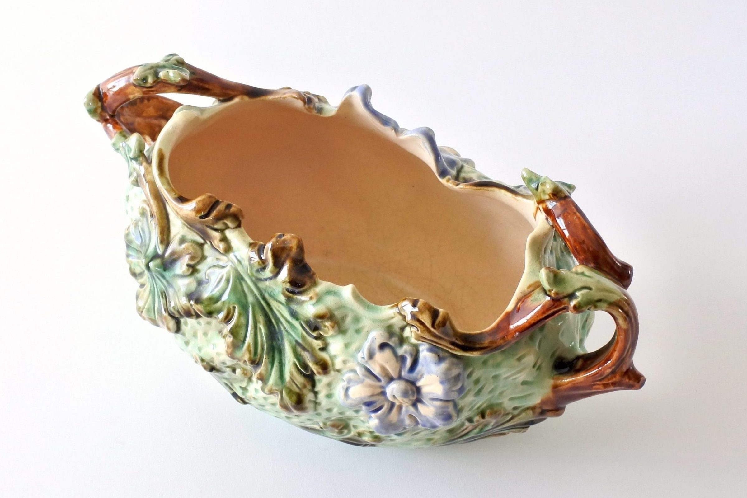 Jardinière in ceramica barbotine con fiori blu su fondo turchese - 6