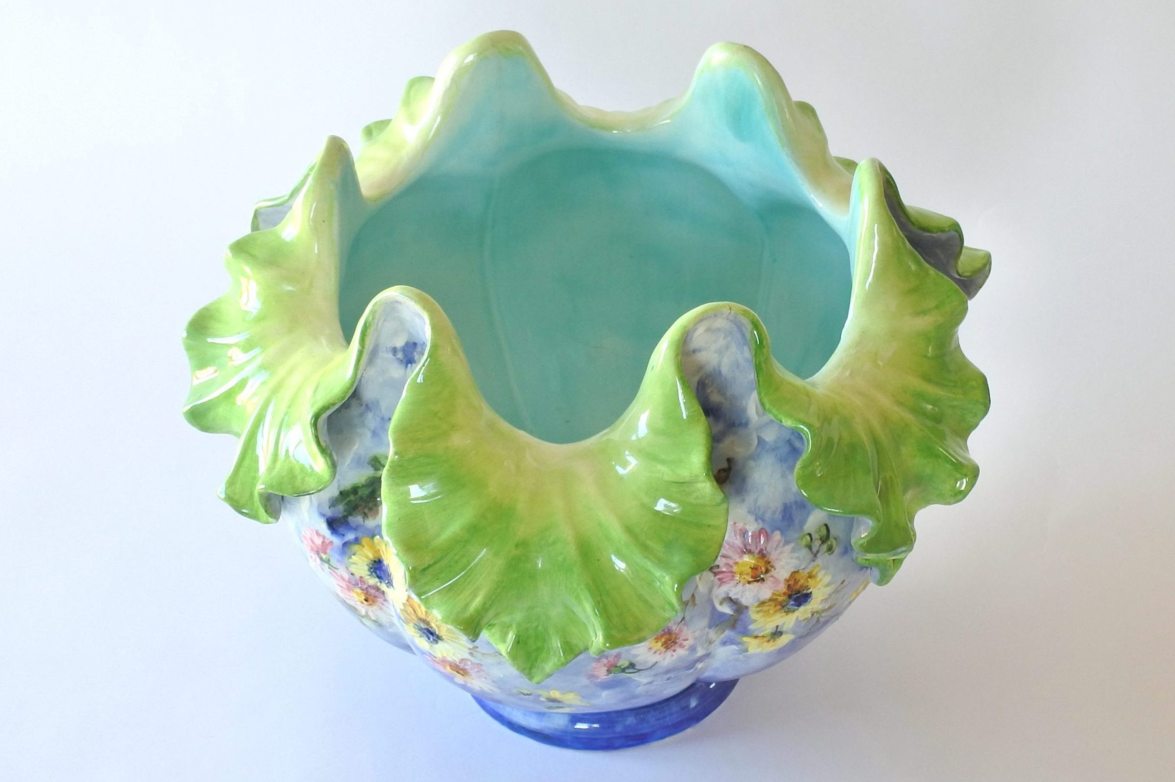 Antico cache pot Massier in ceramica barbotine con margherite su fondo blu - 5