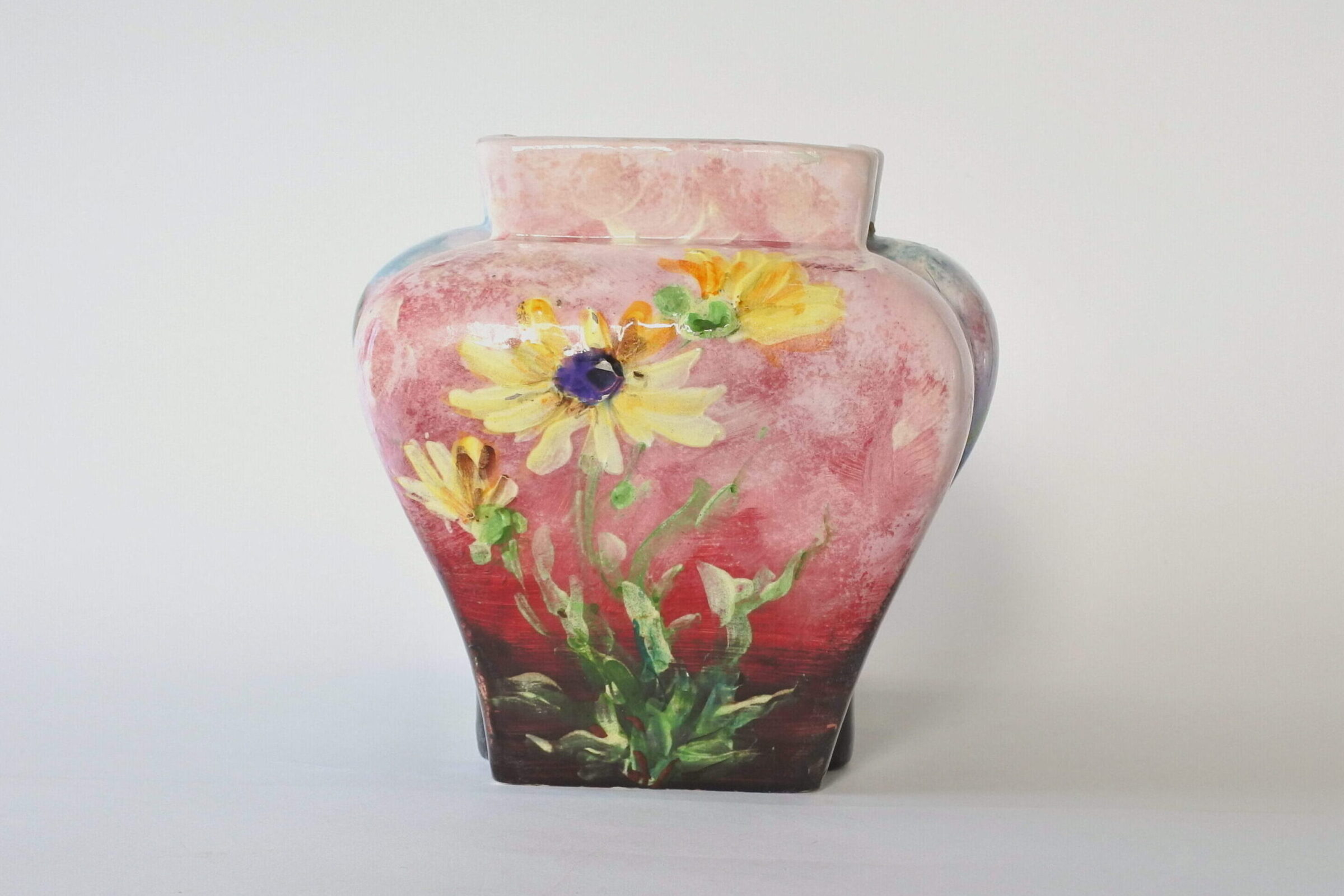 Jardinière Massier in ceramica barbotine con iris e margherite - 2