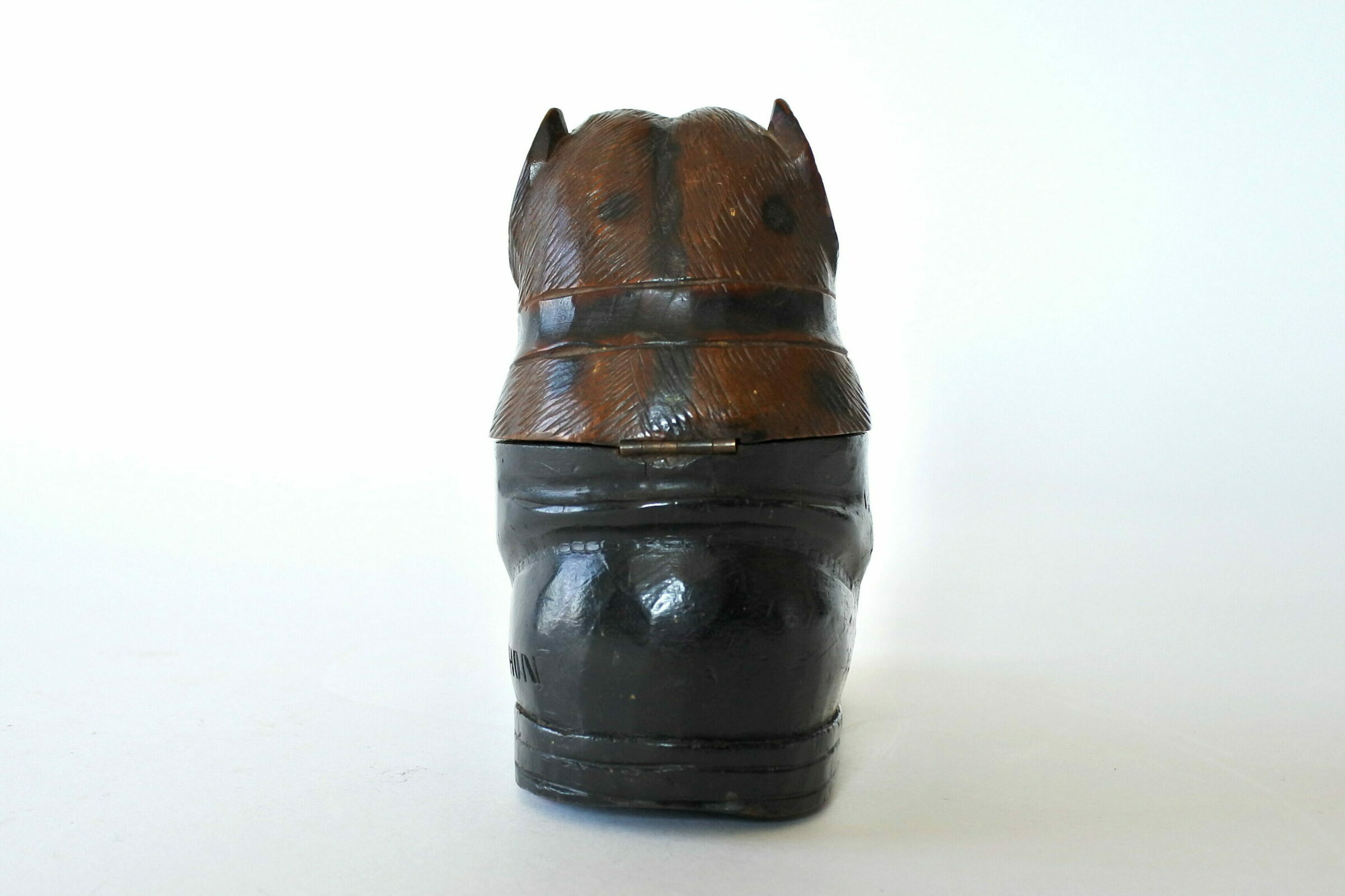 Calamaio in legno scolpito a forma di scarpa con testa di bulldog - 3