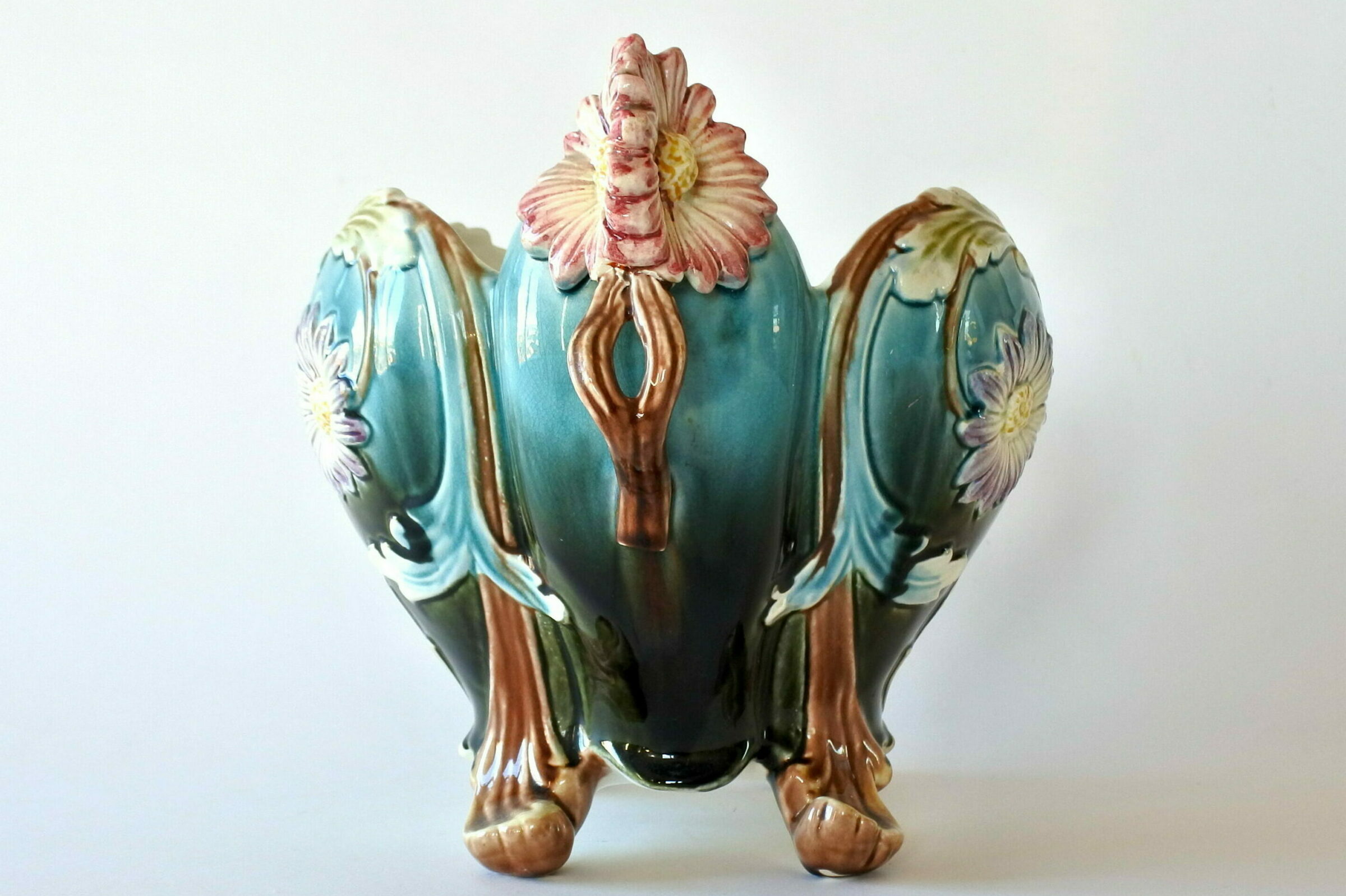 Cache pot in ceramica barbotine decorato con margherite in rilievo - 4