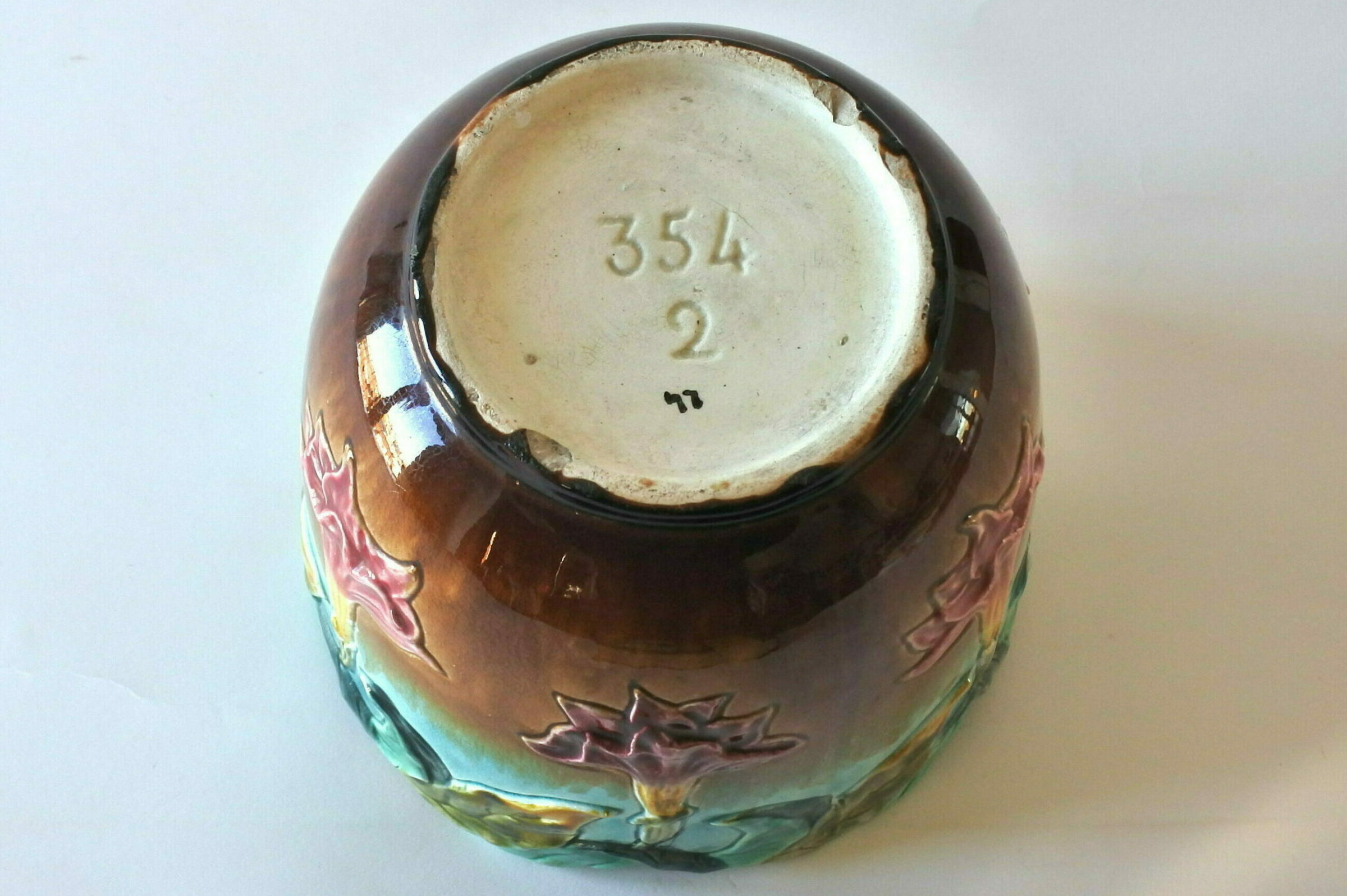Cache pot Orchies in ceramica barbotine con fiori a tromboncino - 8