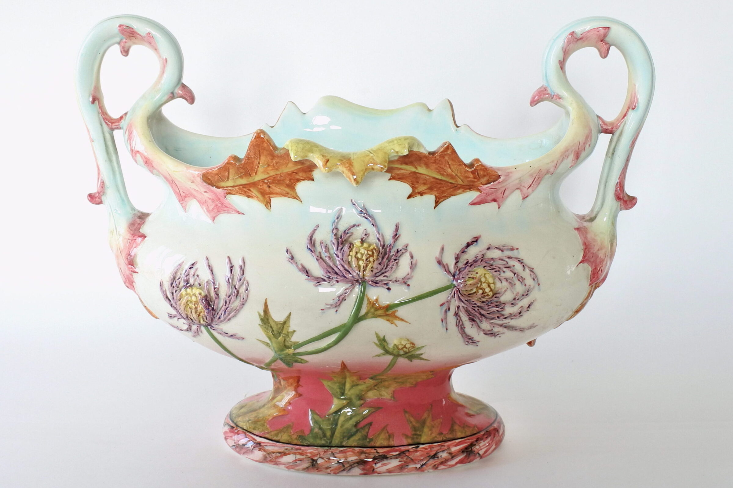 Jardiniere Massier in ceramica barbotine con fiori di cardo e manici - 3