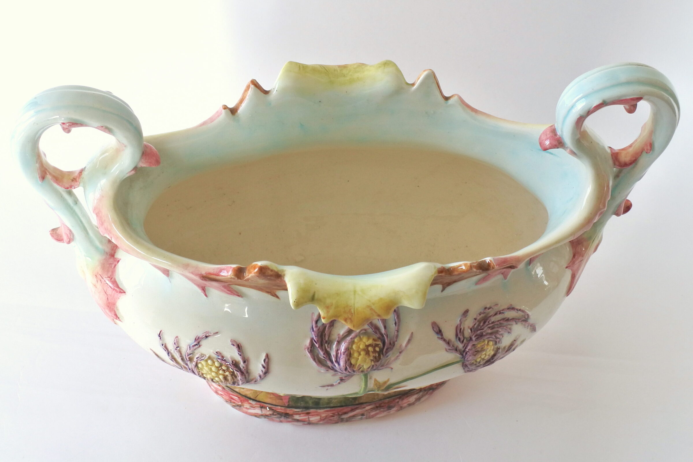 Jardiniere Massier in ceramica barbotine con fiori di cardo e manici - 7