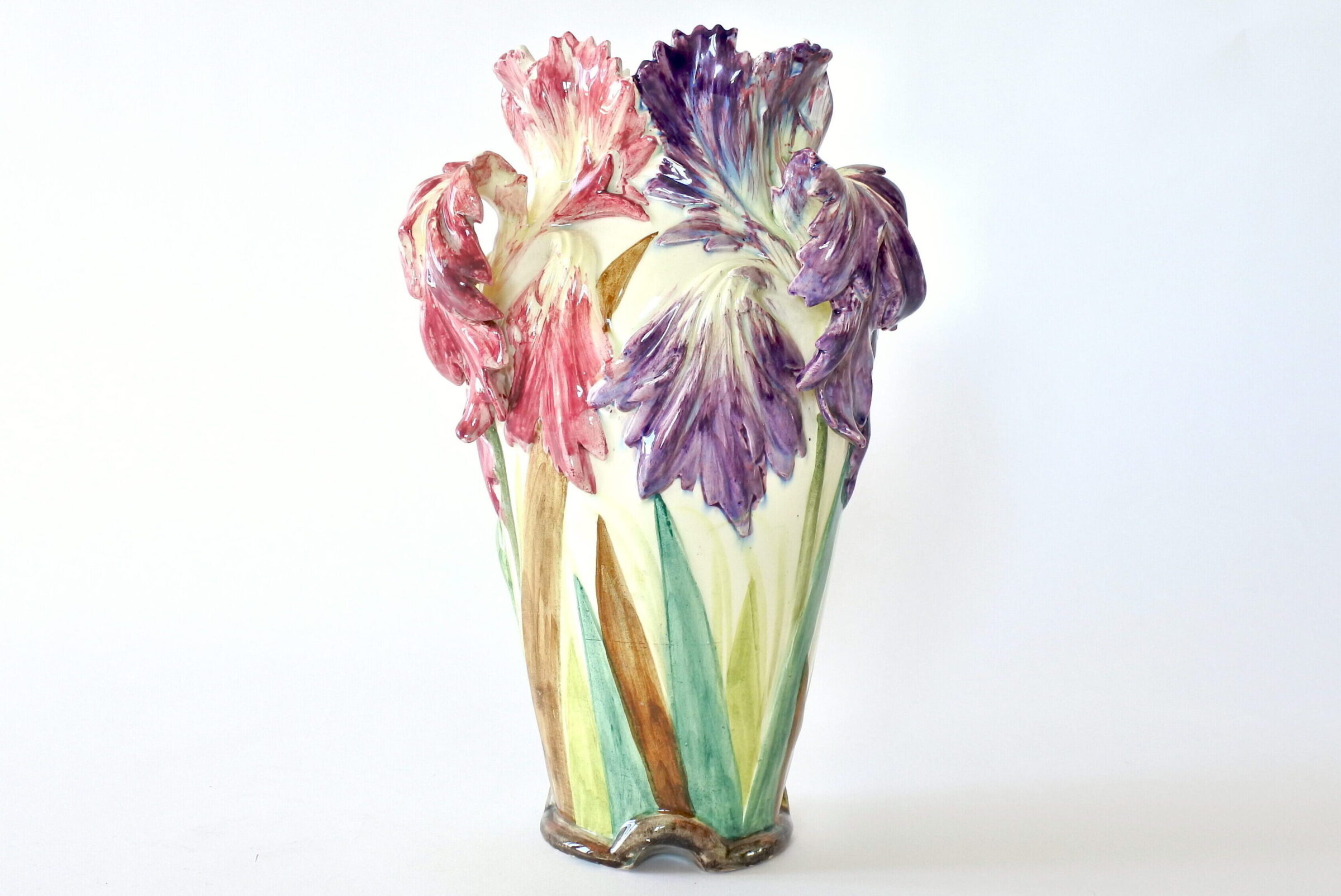 Vaso Massier in ceramica barbotine con fiori di iris germanico viola- 6
