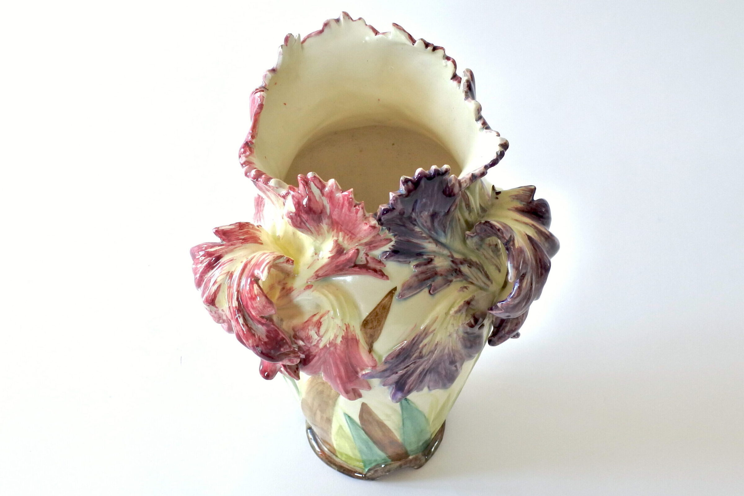 Vaso Massier in ceramica barbotine con fiori di iris germanico viola - 7