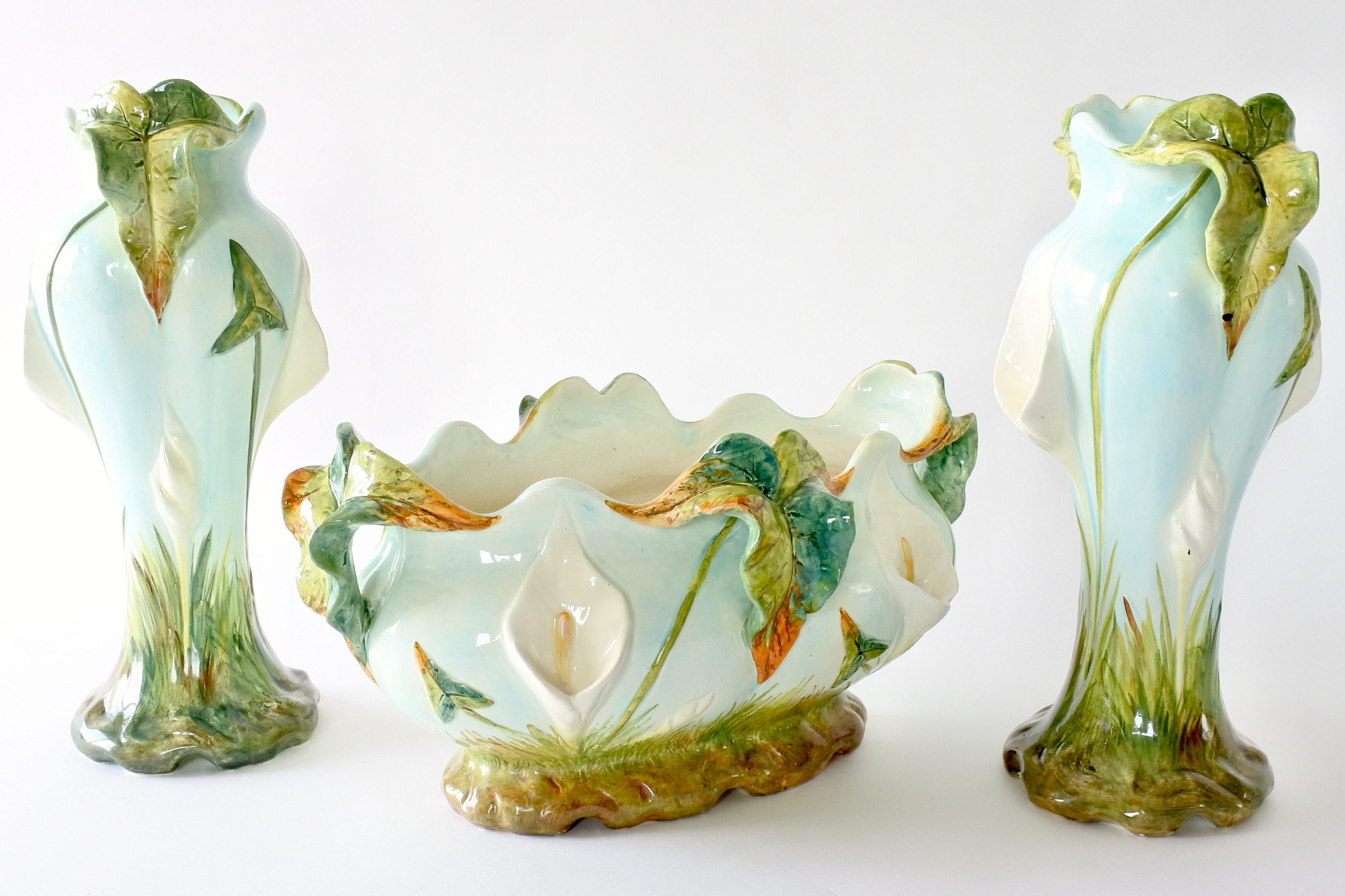 Trittico Massier in ceramica barbotine con fiori di calla bianca - 2