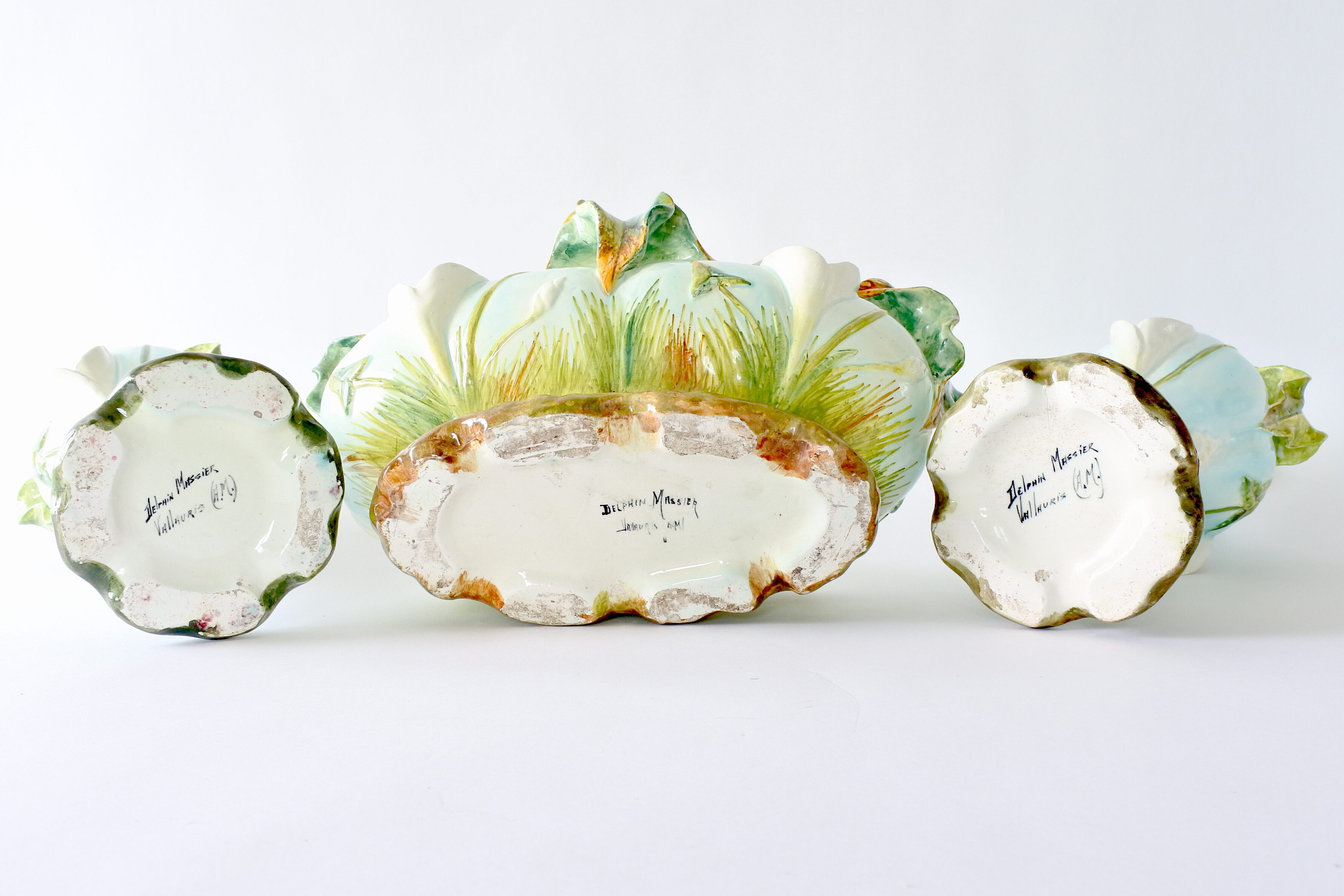 Trittico Massier in ceramica barbotine con fiori di calla bianca - 4